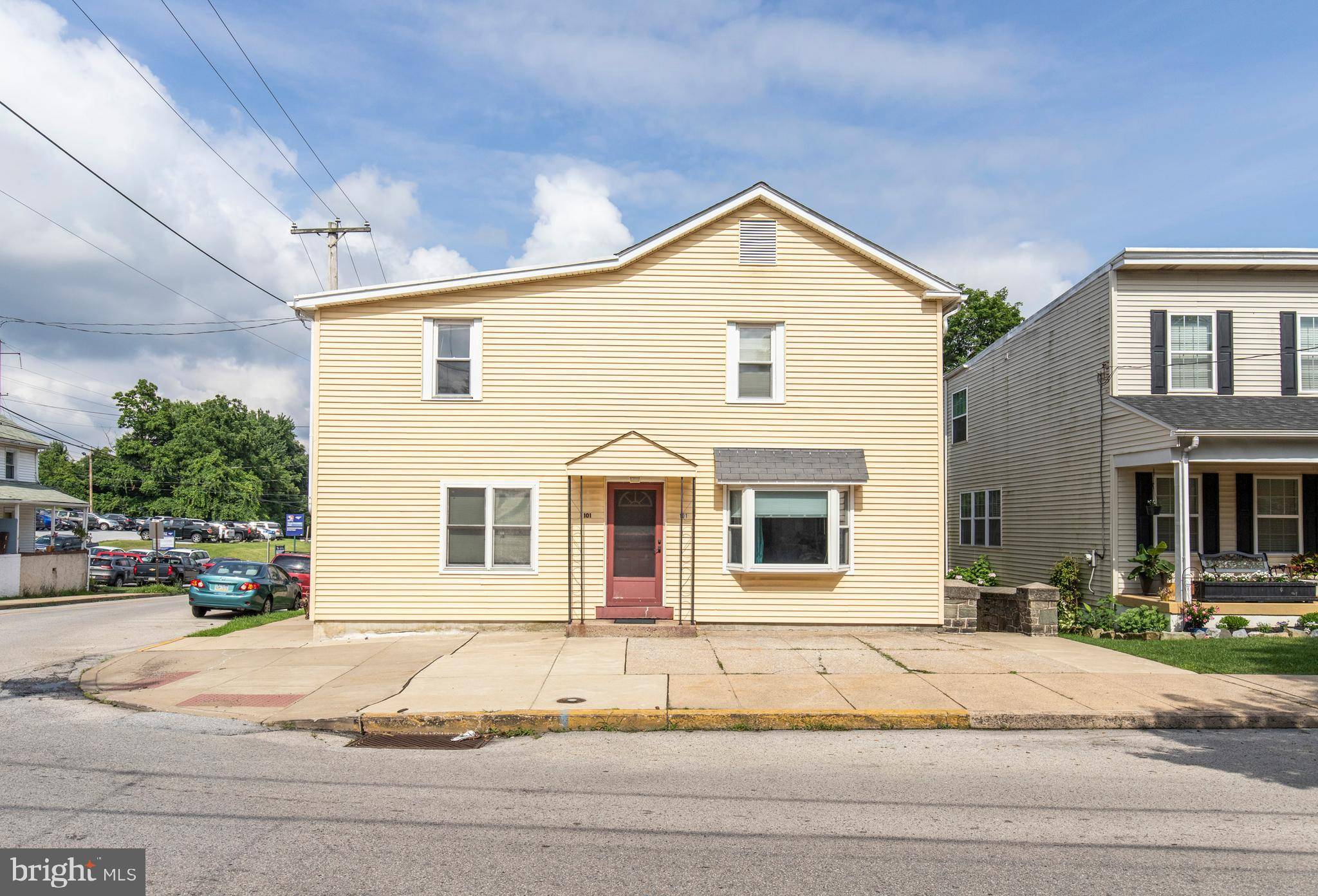 Downingtown, PA 19335,101 BRADFORD AVE