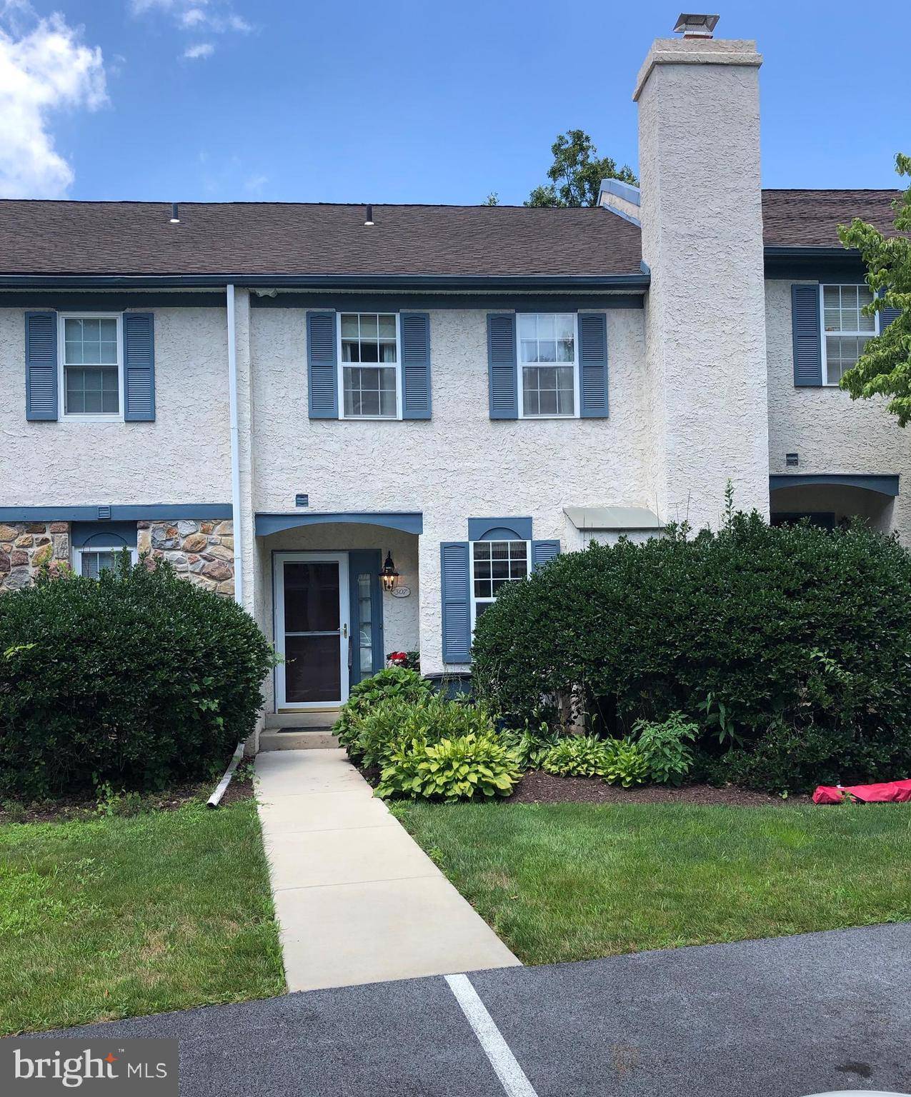 West Chester, PA 19382,307 HAMPSTEAD PL