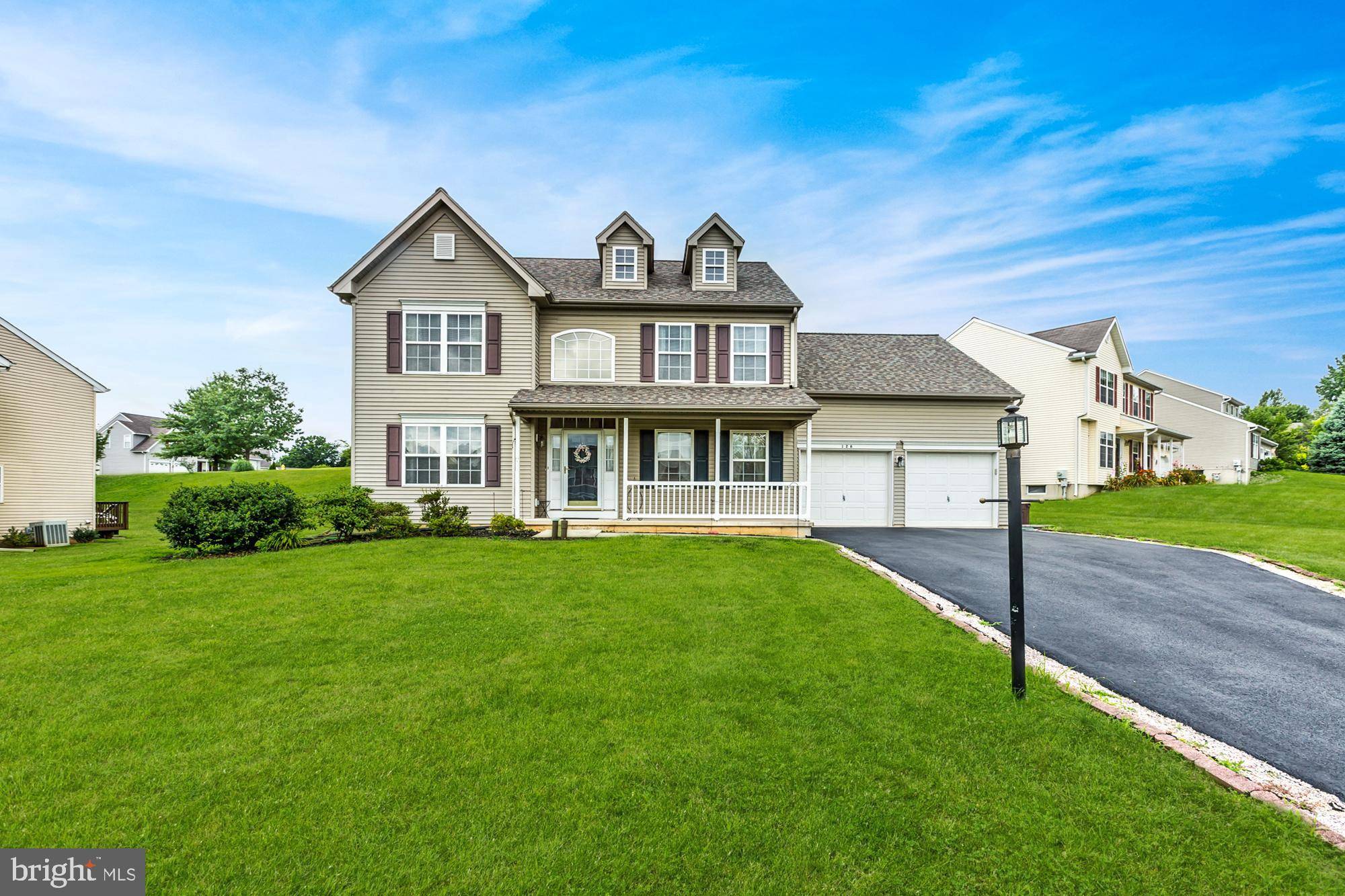 Thorndale, PA 19372,126 TURNBERRY DR