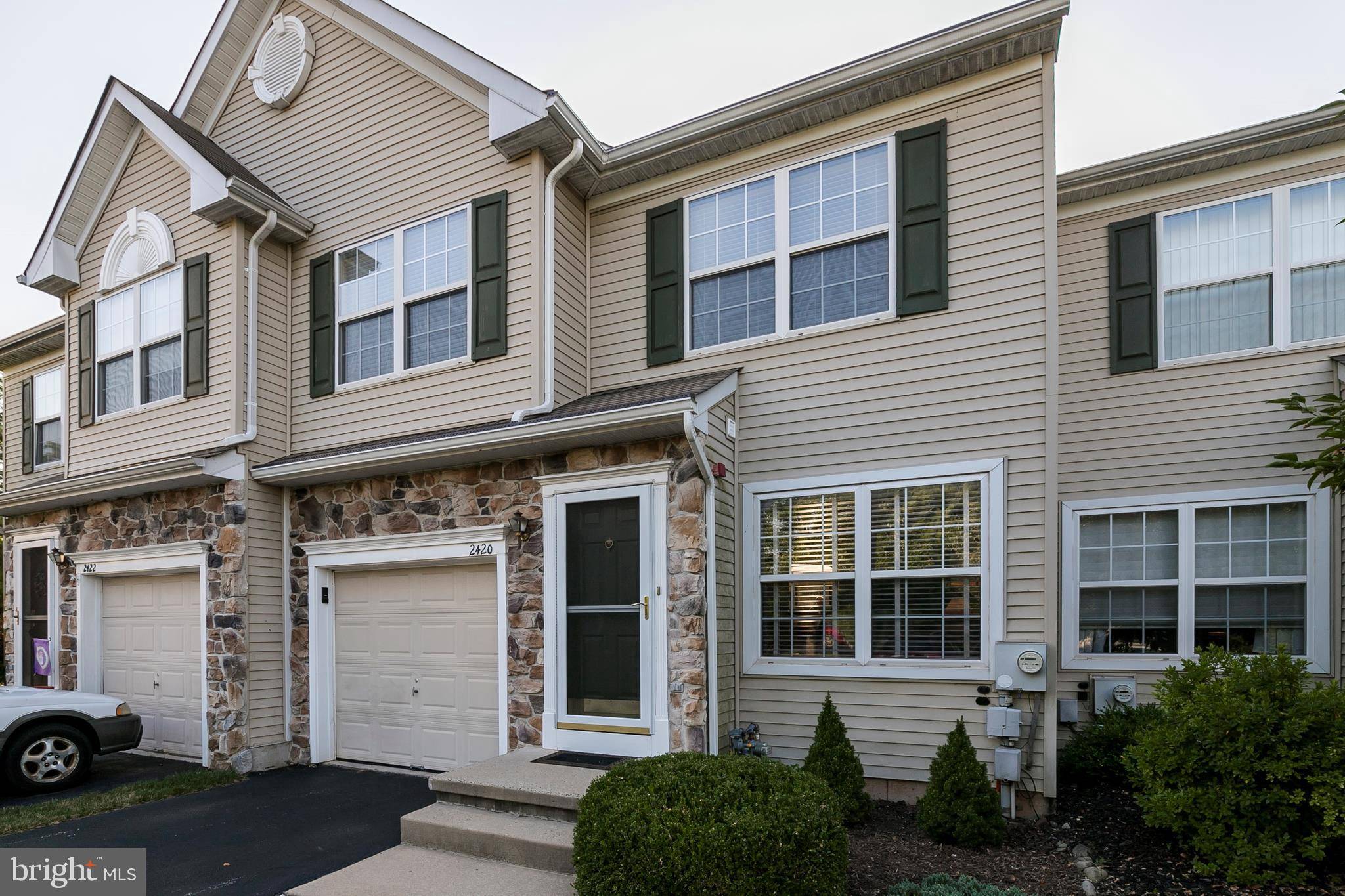 Phoenixville, PA 19460,2420 PERIWINKLE CT