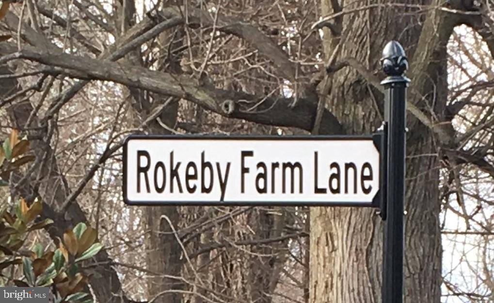 West Chester, PA 19382,105 ROKEBY FARM LN