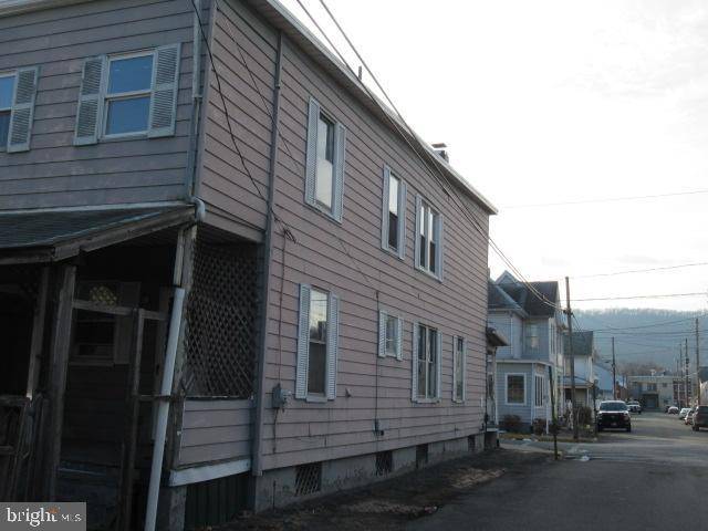 Millersburg, PA 17061,101 NORTH ST