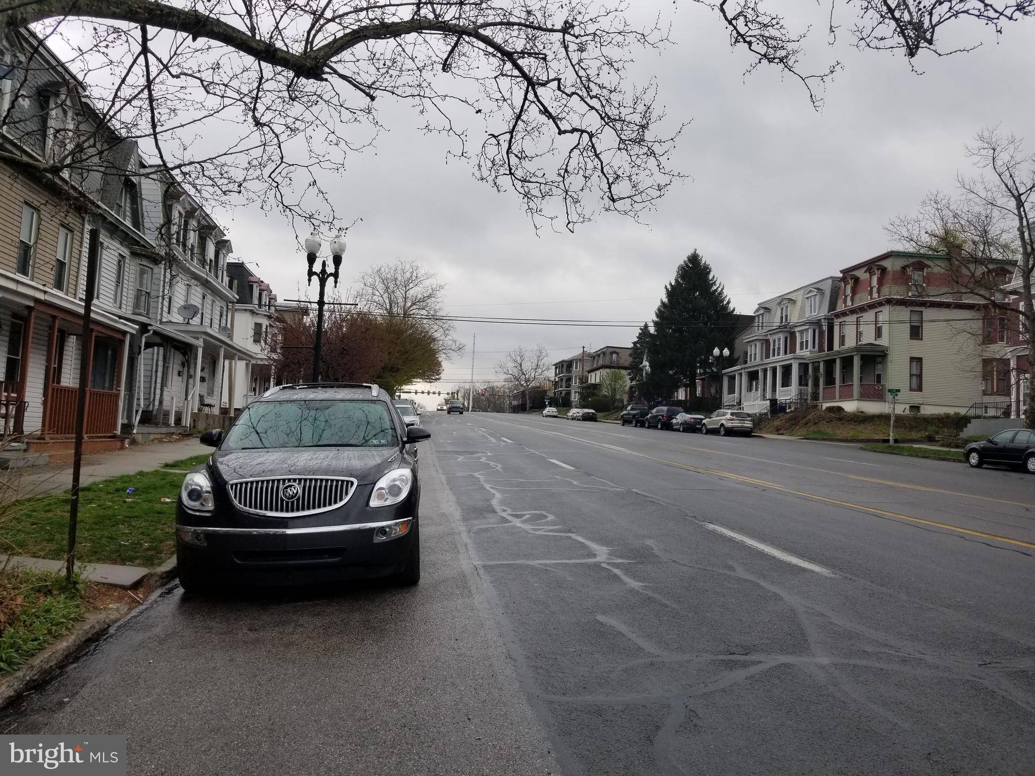 Harrisburg, PA 17103,1908-1/2 STATE ST