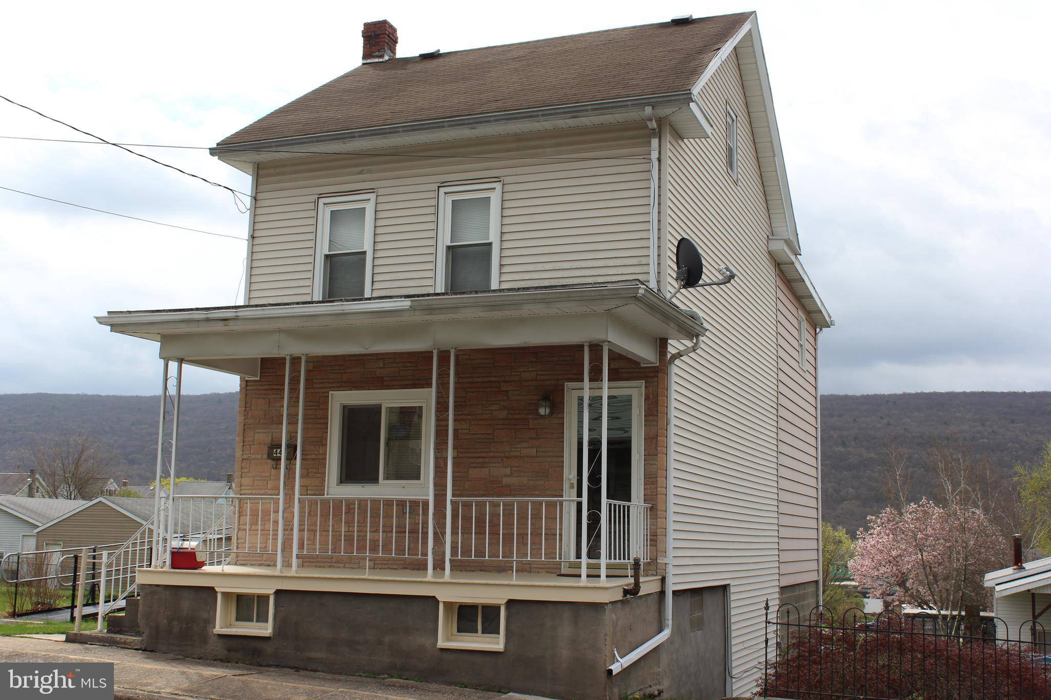 Williamstown, PA 17098,440 W BROAD ST