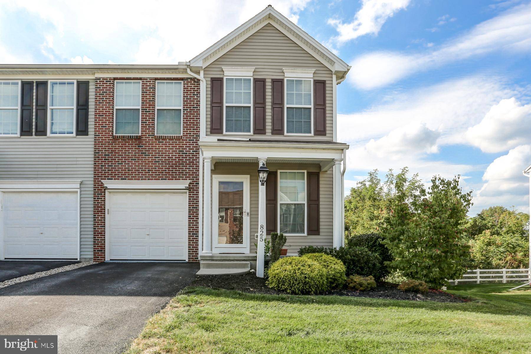 Hummelstown, PA 17036,825 WHITETAIL DR