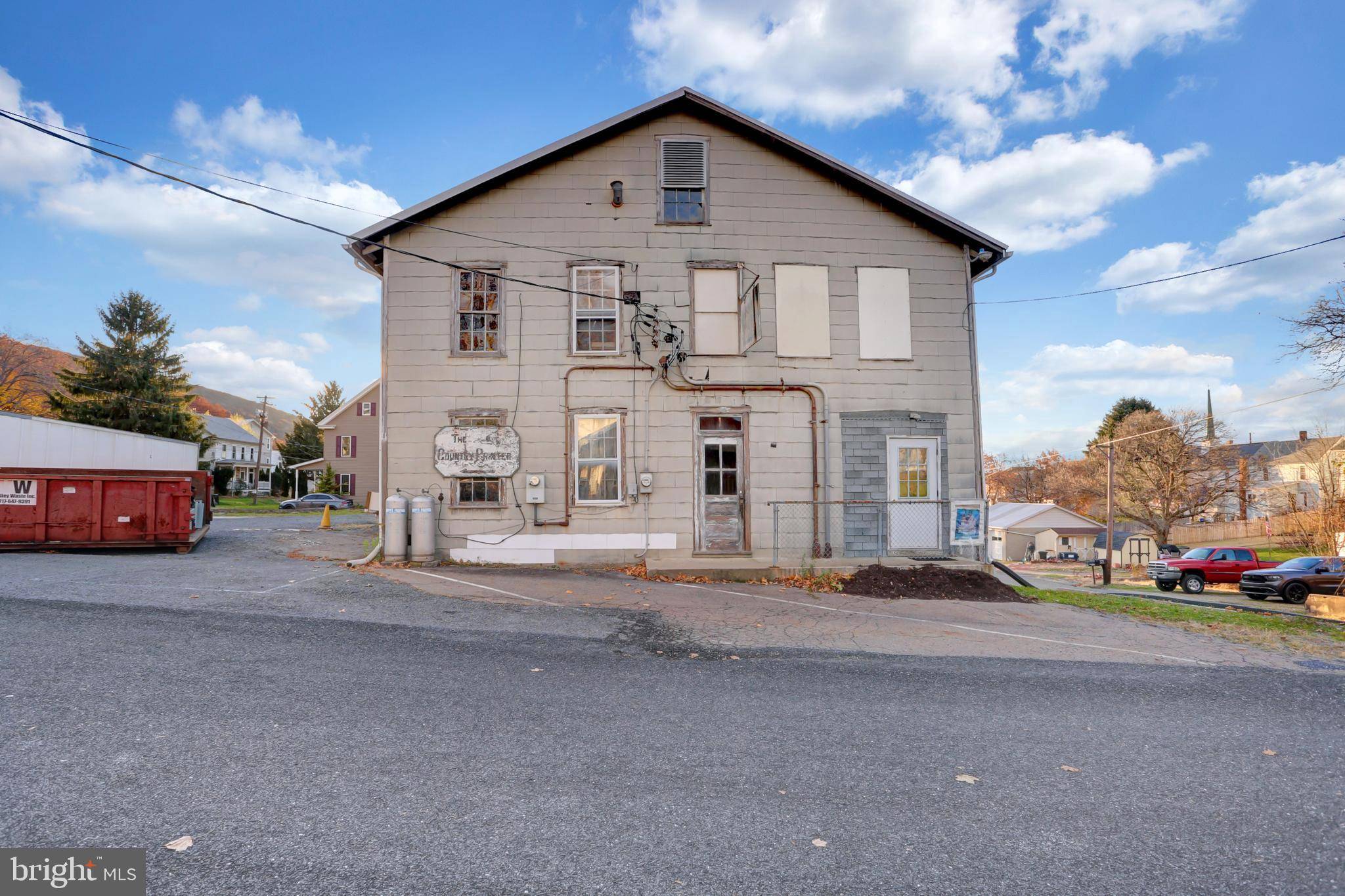 Elizabethville, PA 17023,32 S BUTTONWOOD ST