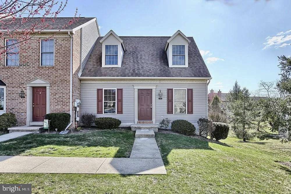 Harrisburg, PA 17110,313 WOODLAND VIEW CT