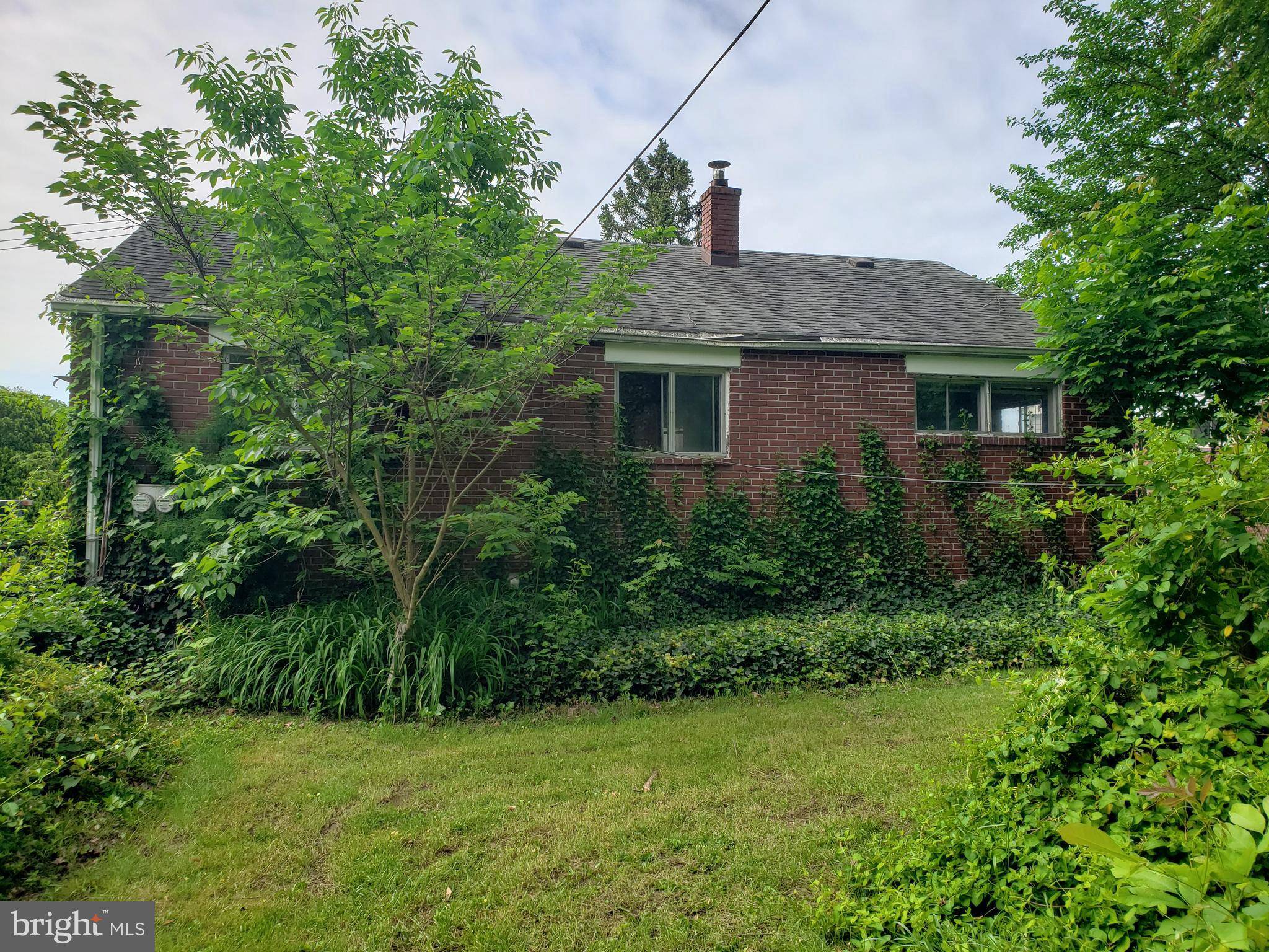 Morton, PA 19070,944 BROOKE AVE