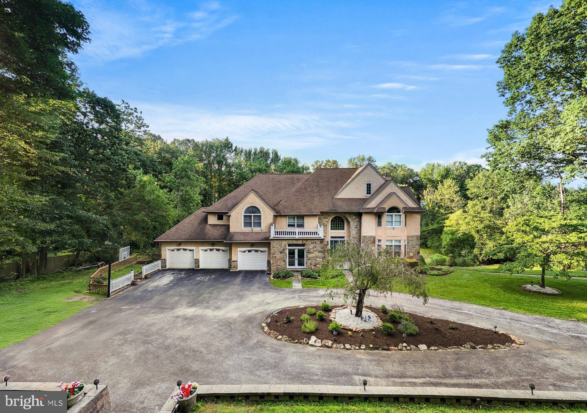 411 MARIE DR, Wallingford, PA 19086