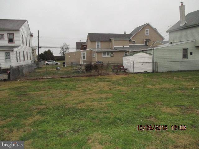 Marcus Hook, PA 19061,205 GREEN ST