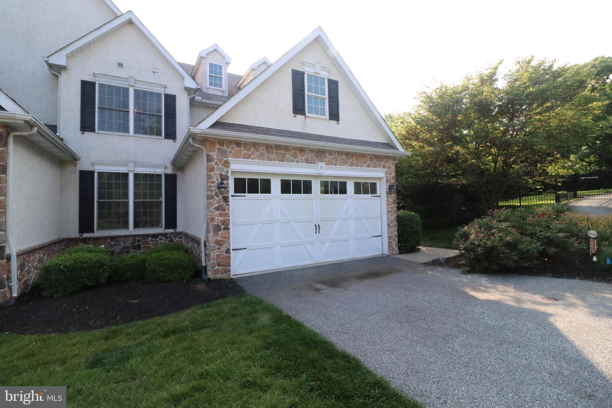 Chadds Ford, PA 19317,9 ROBERT CT