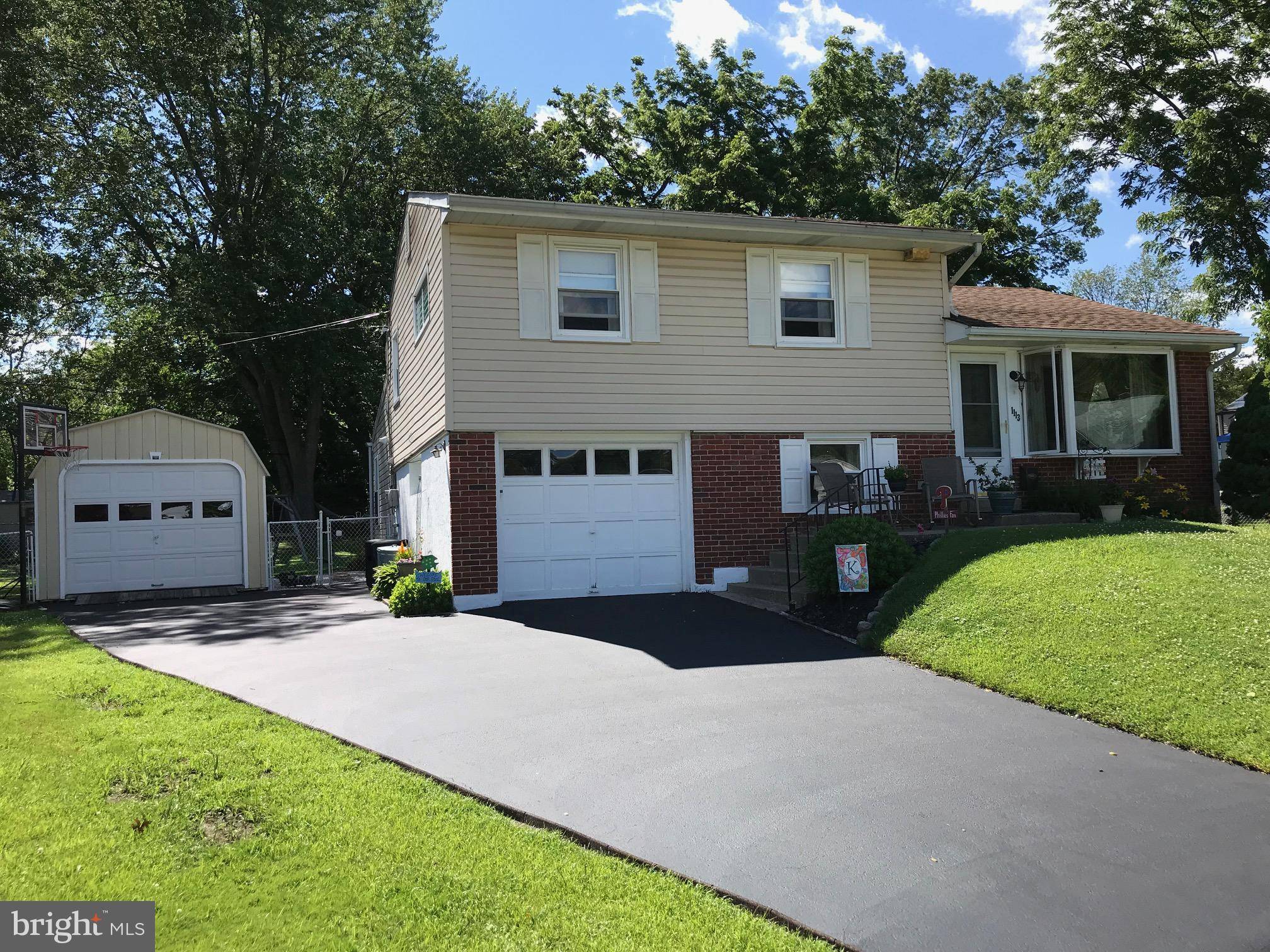 Secane, PA 19018,1113 WYNNBROOK PL