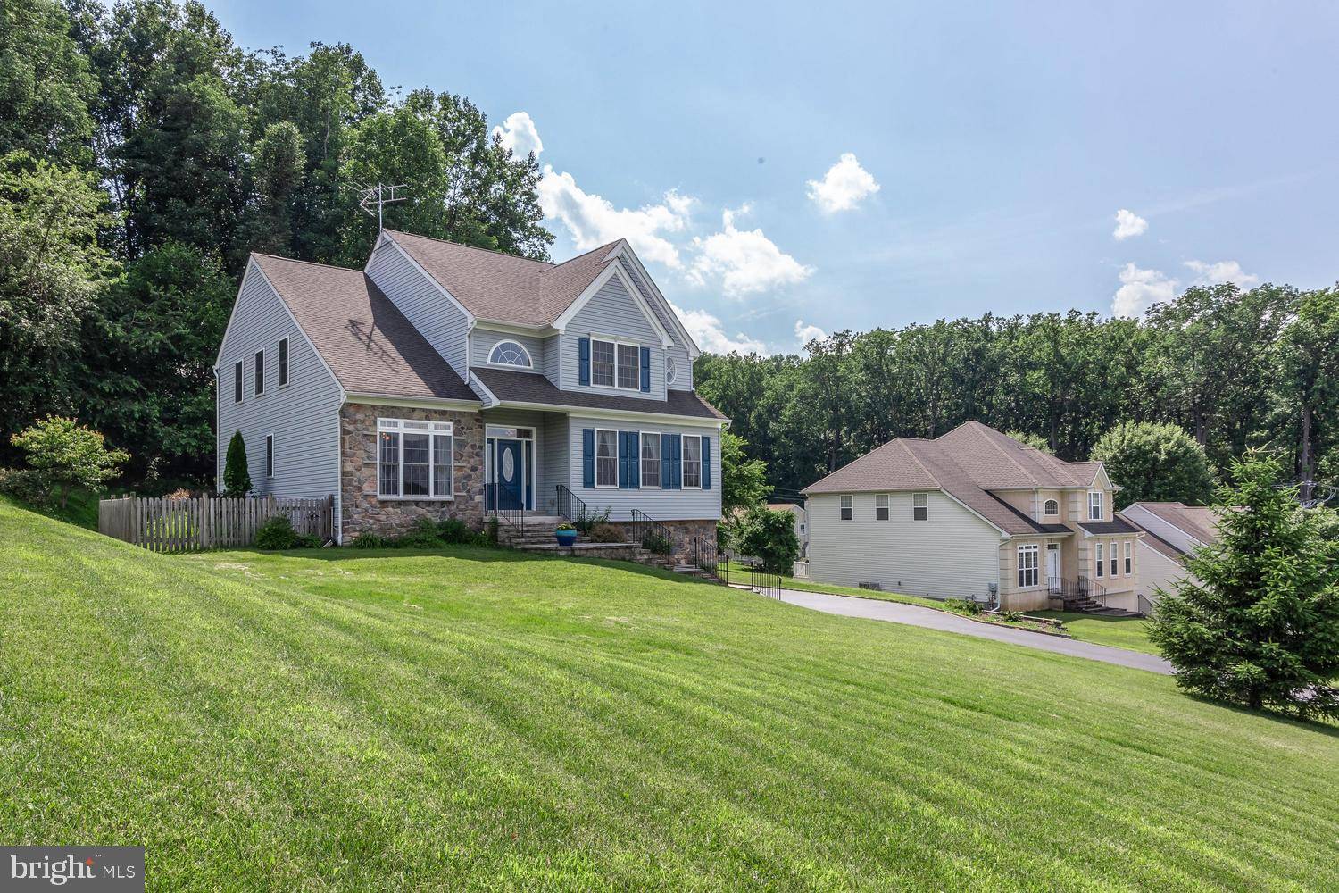 Aston, PA 19014,5 MILLRIDGE DR