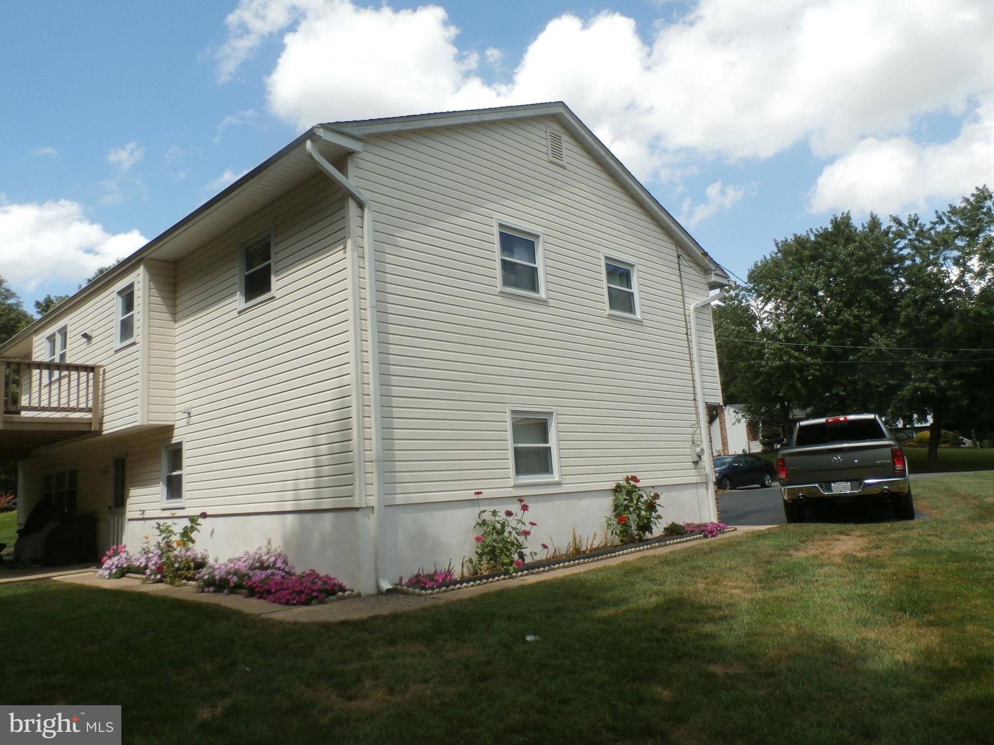 Aston, PA 19014,2935 SUMMIT CIR