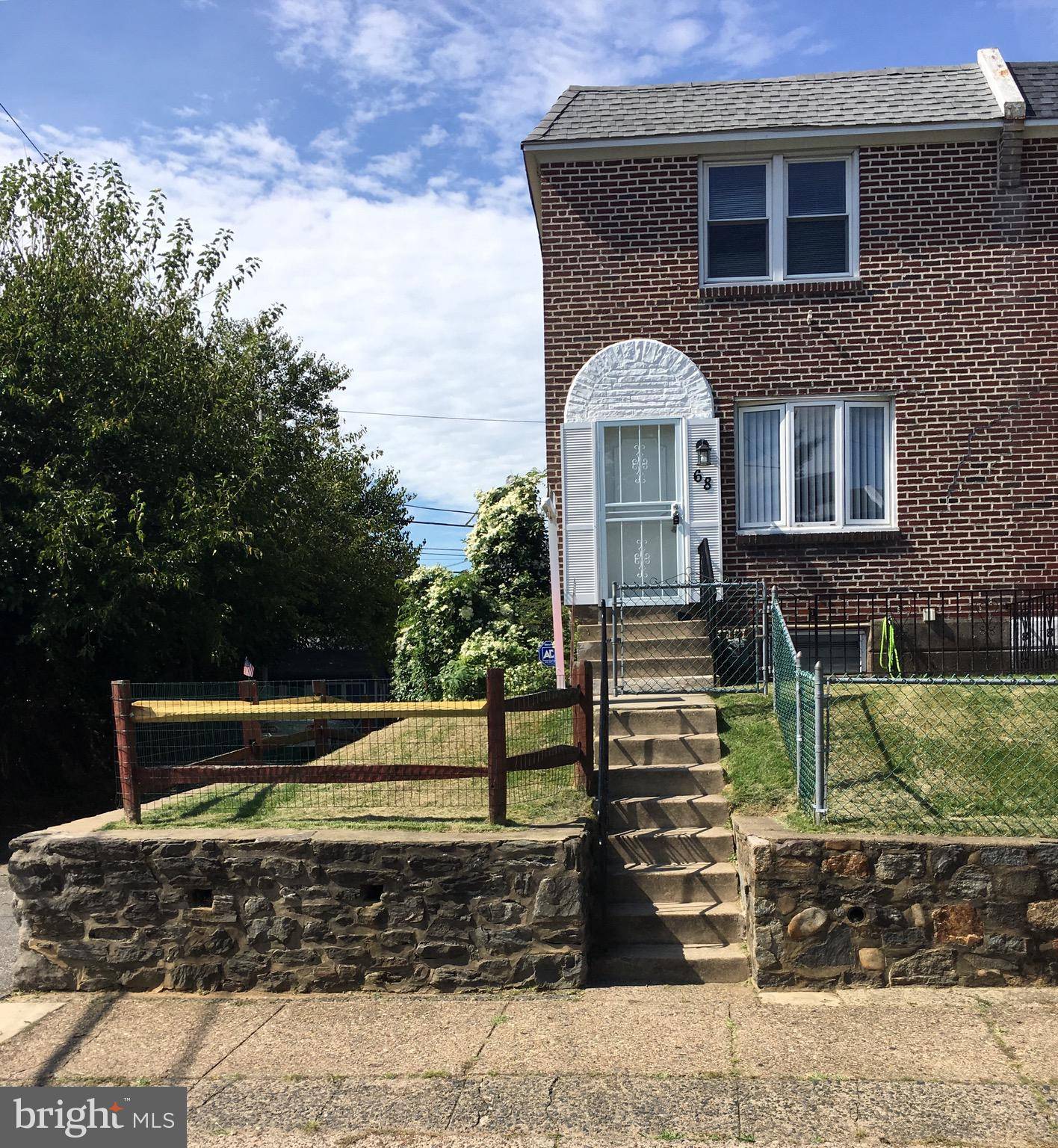 Folcroft, PA 19032,68 KING AVE