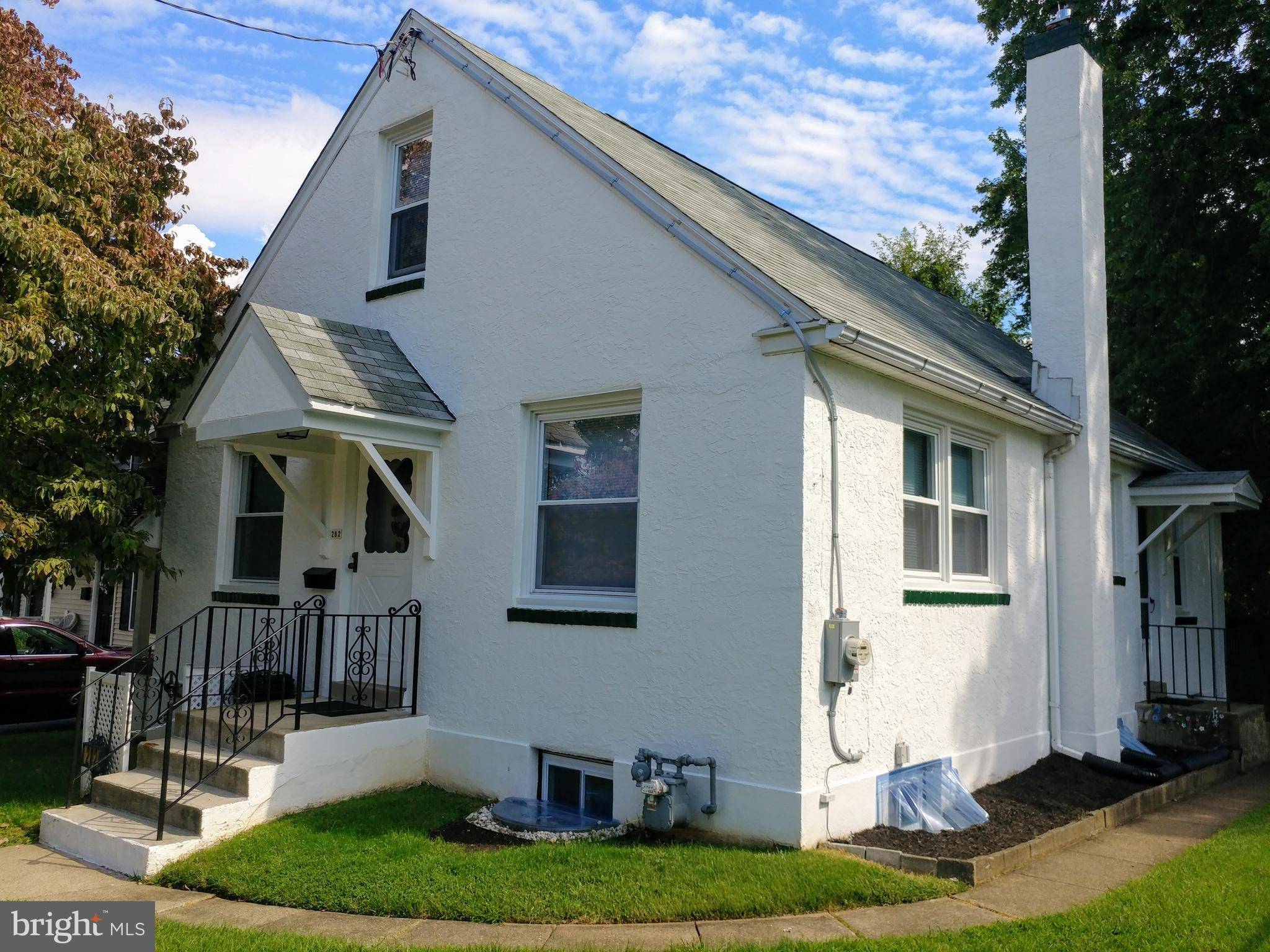 Clifton Heights, PA 19018,282 DAVIS AVE