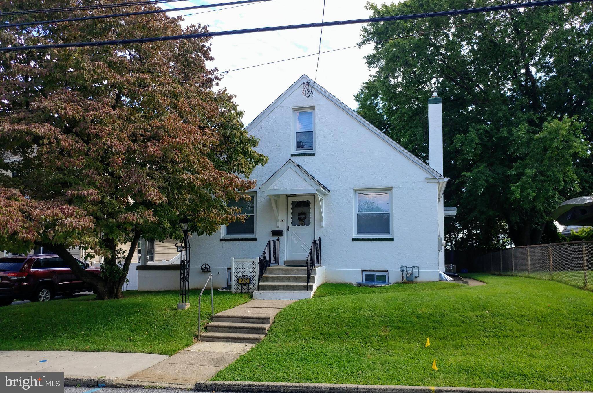 Clifton Heights, PA 19018,282 DAVIS AVE