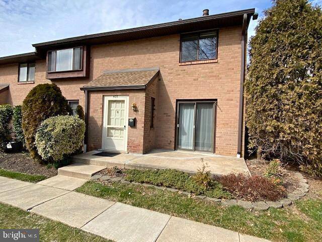 Ardmore, PA 19003,700 ARDMORE AVE #408