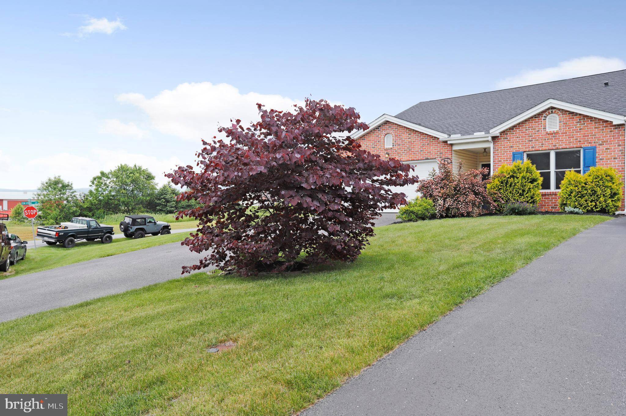 Chambersburg, PA 17202,2516 SHERRY DR