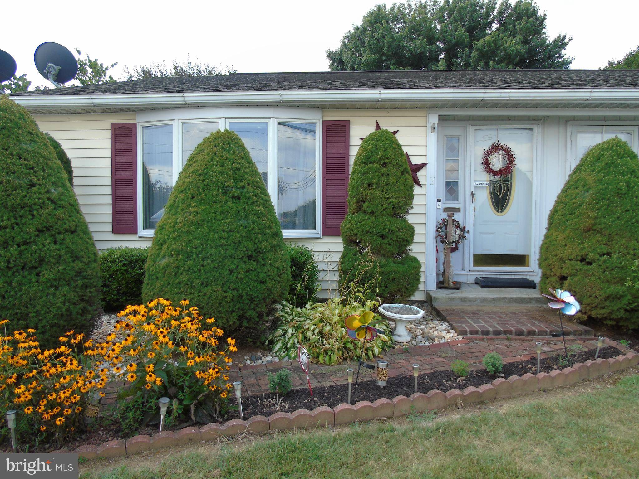 Greencastle, PA 17225,12 WEST WALTER