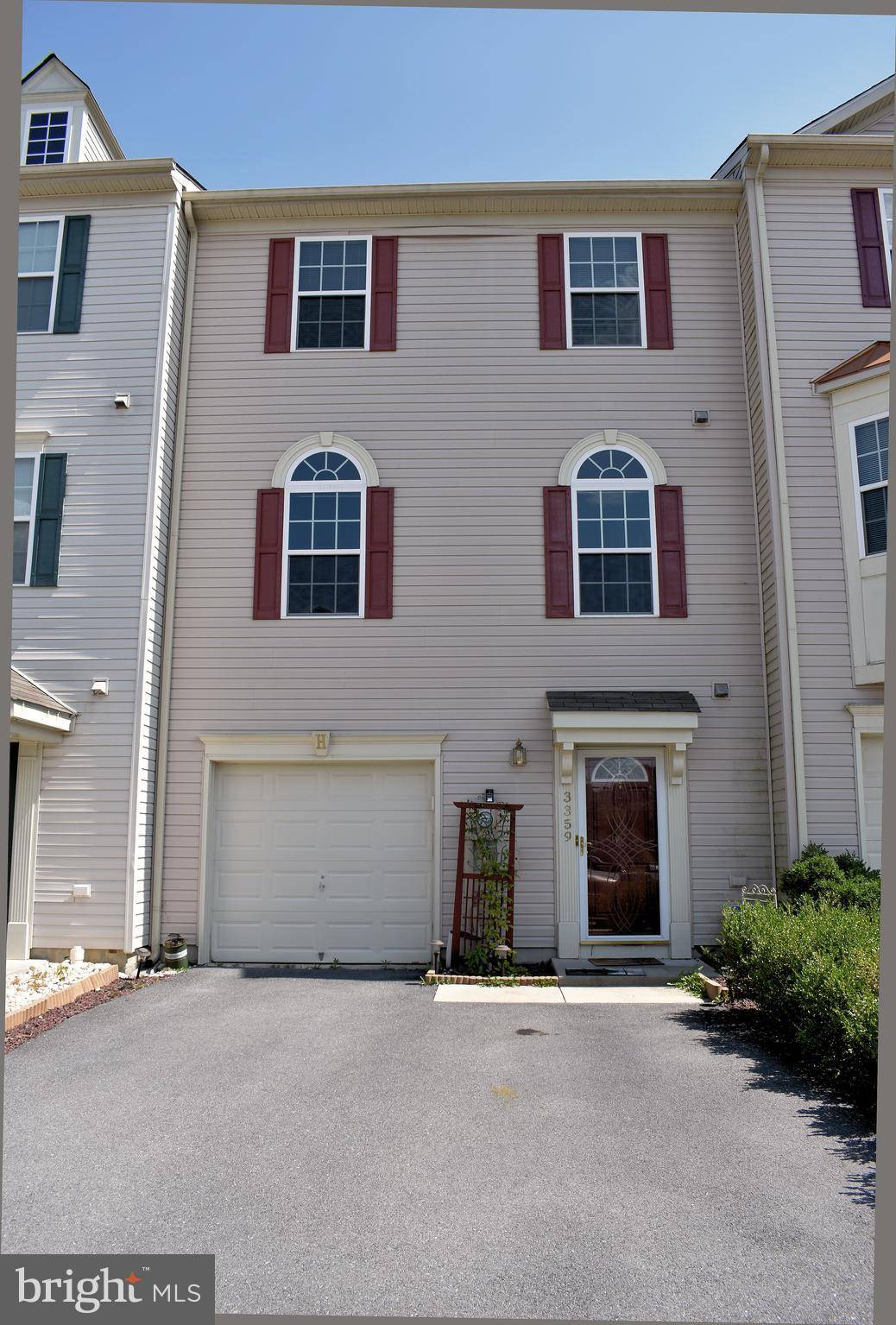 Chambersburg, PA 17201,3359 LANDMARK CT