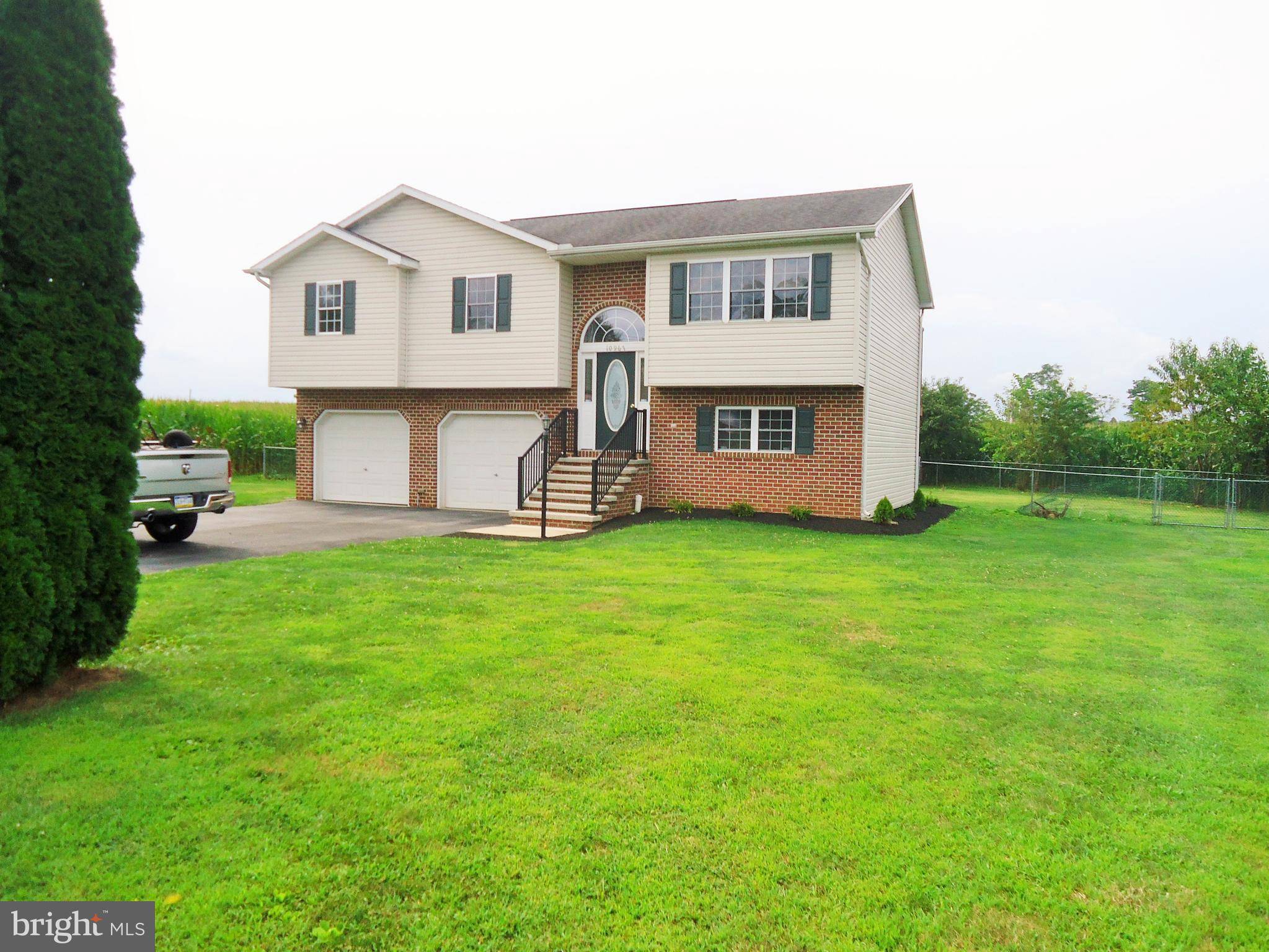 Shippensburg, PA 17257,10967 THORNWOOD RD