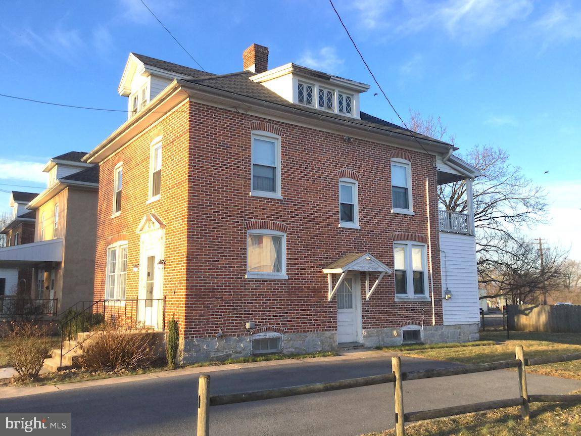 Greencastle, PA 17225,391 SOUTH WASHINGTON