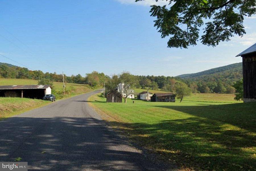 Robertsdale, PA 16674,22073 COLES VALLEY