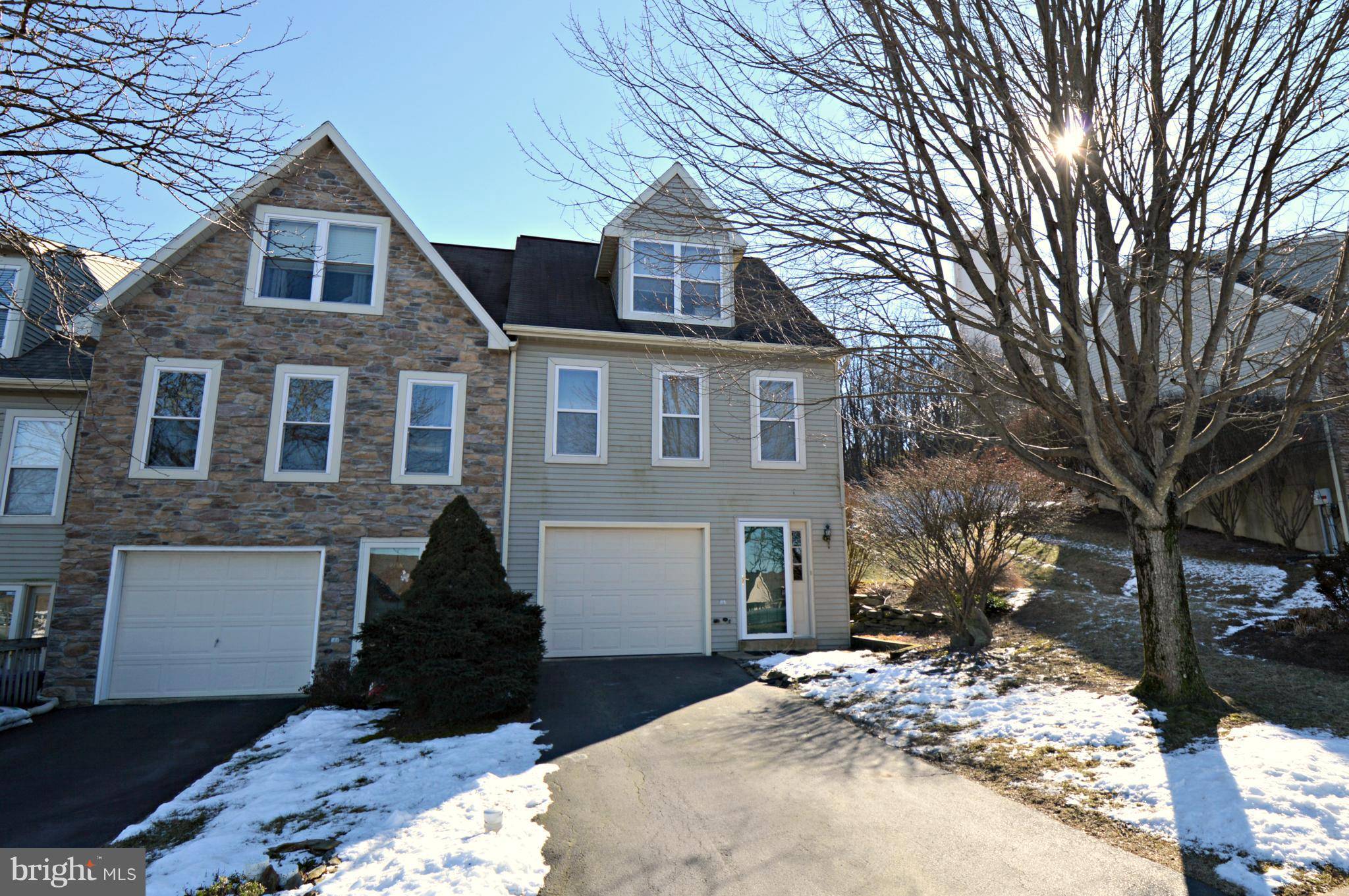 Mountville, PA 17554,210 OAKRIDGE DR