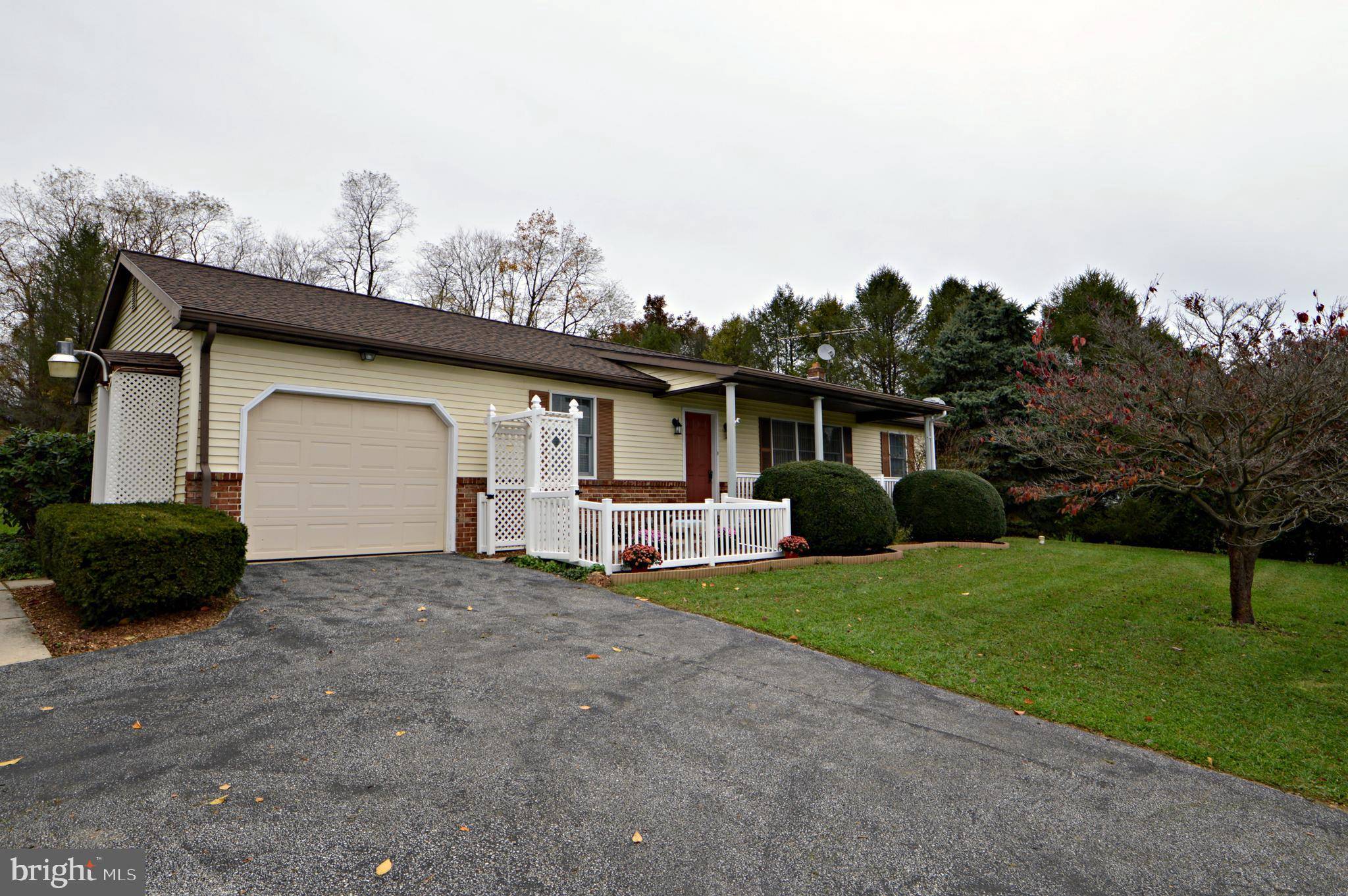 Quarryville, PA 17566,224 LANCASTER AVE