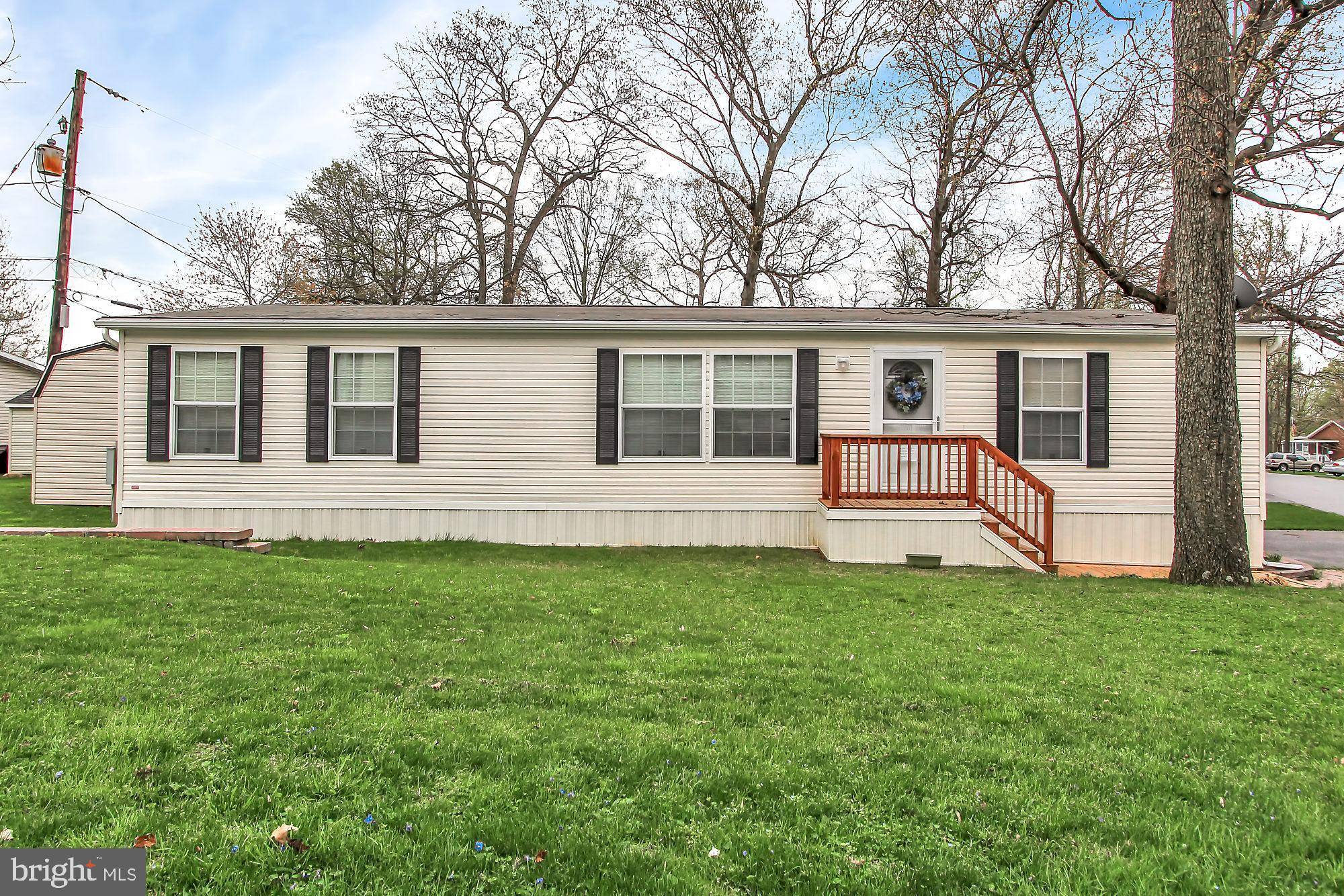 Elizabethtown, PA 17022,25 RAINBOW CIR