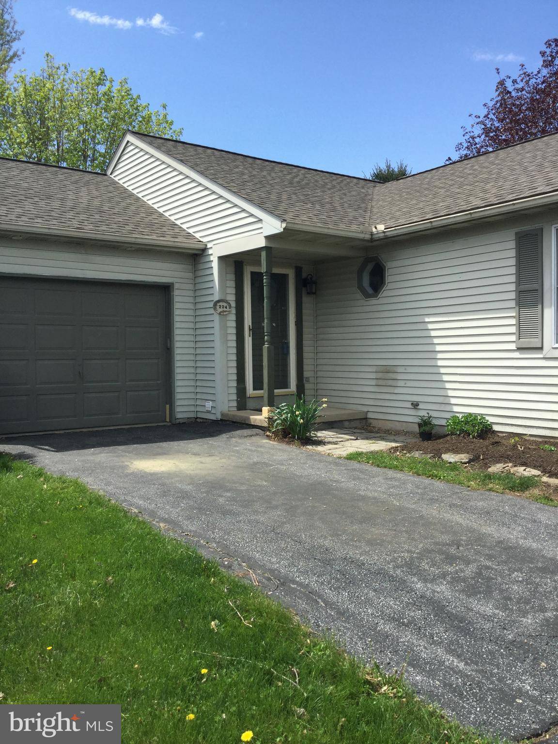 New Holland, PA 17557,224 ELM CIR