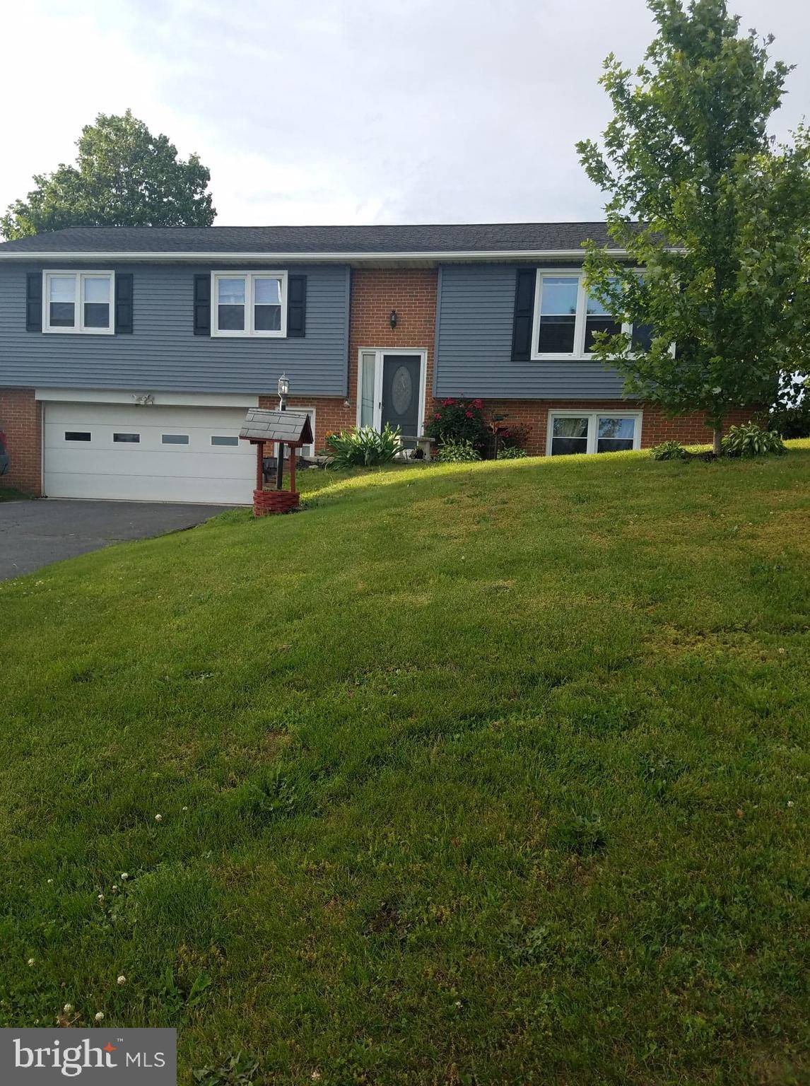 Manheim, PA 17545,1584 HOSSLER RD