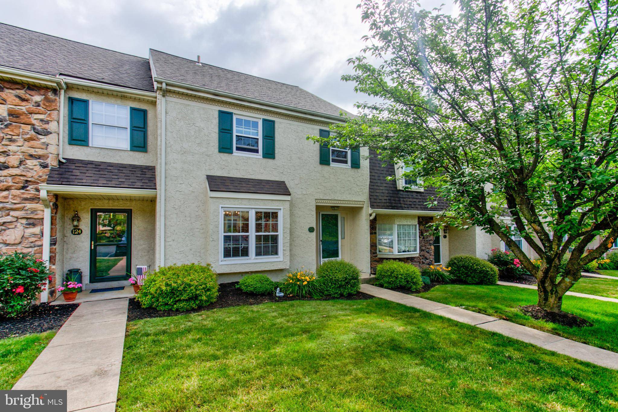 Millersville, PA 17551,123 OAK KNOLL CIR