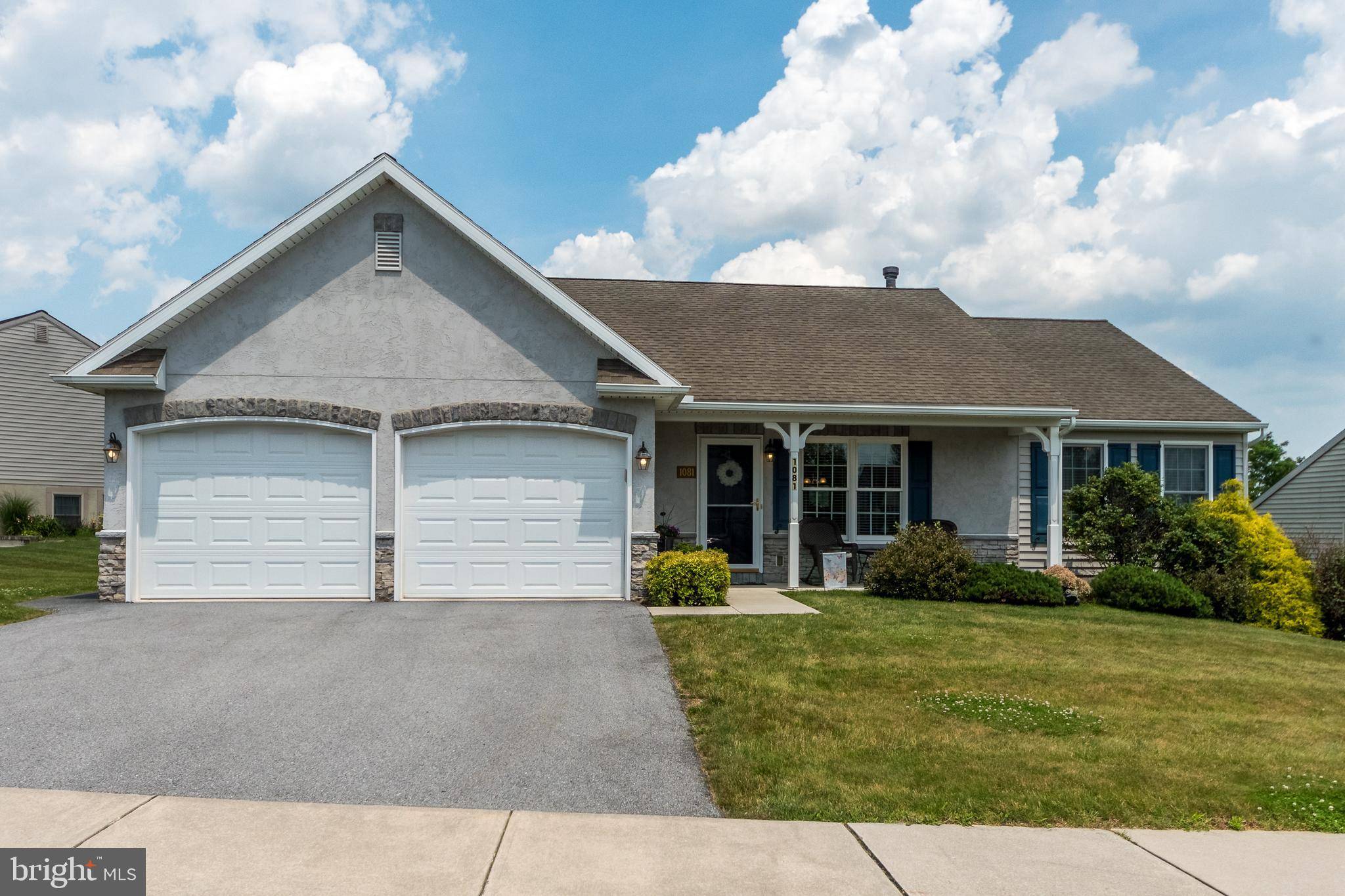 Manheim, PA 17545,1081 CAMBRIDGE DR