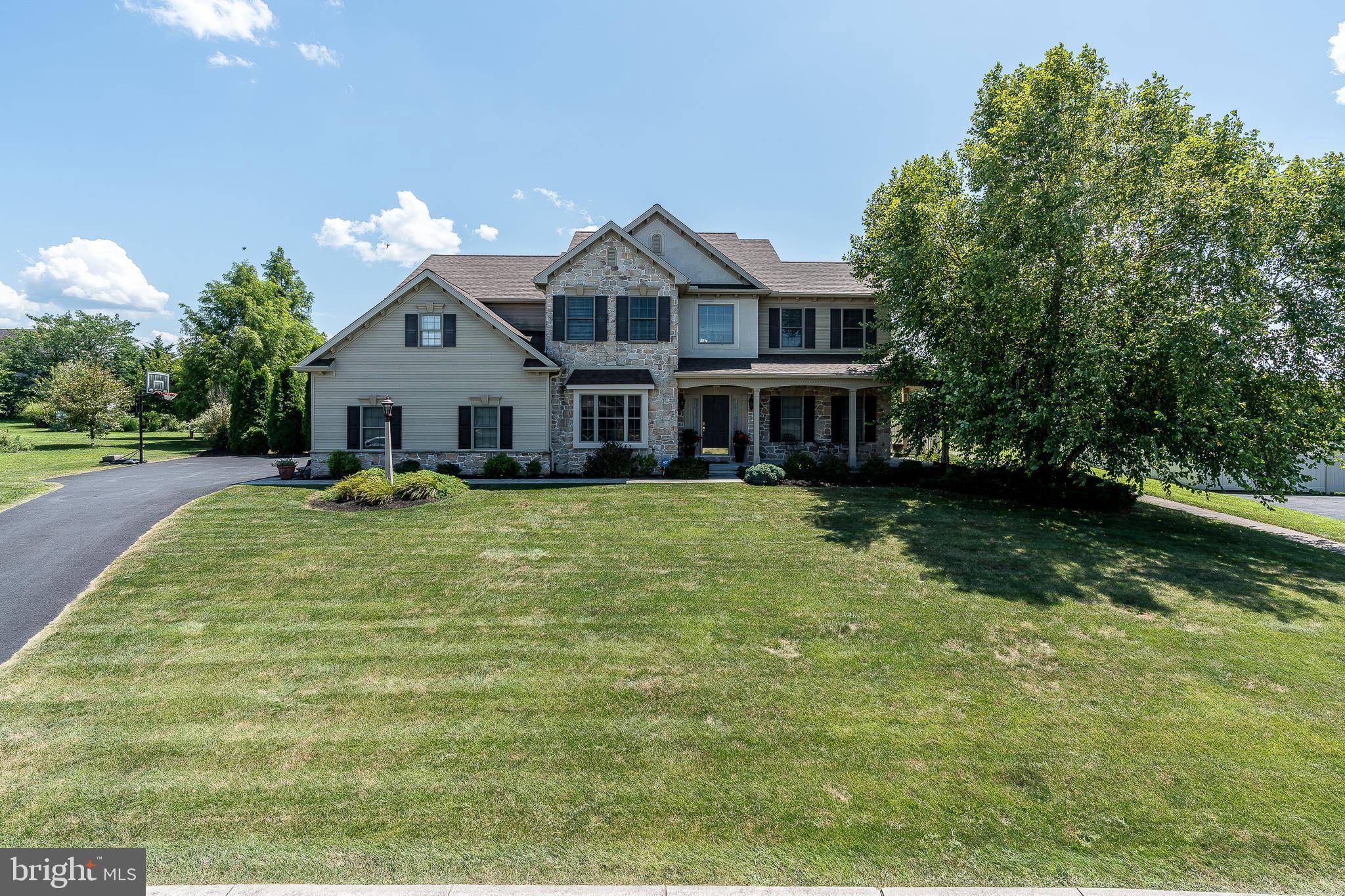 Mount Joy, PA 17552,28 SARAH LN