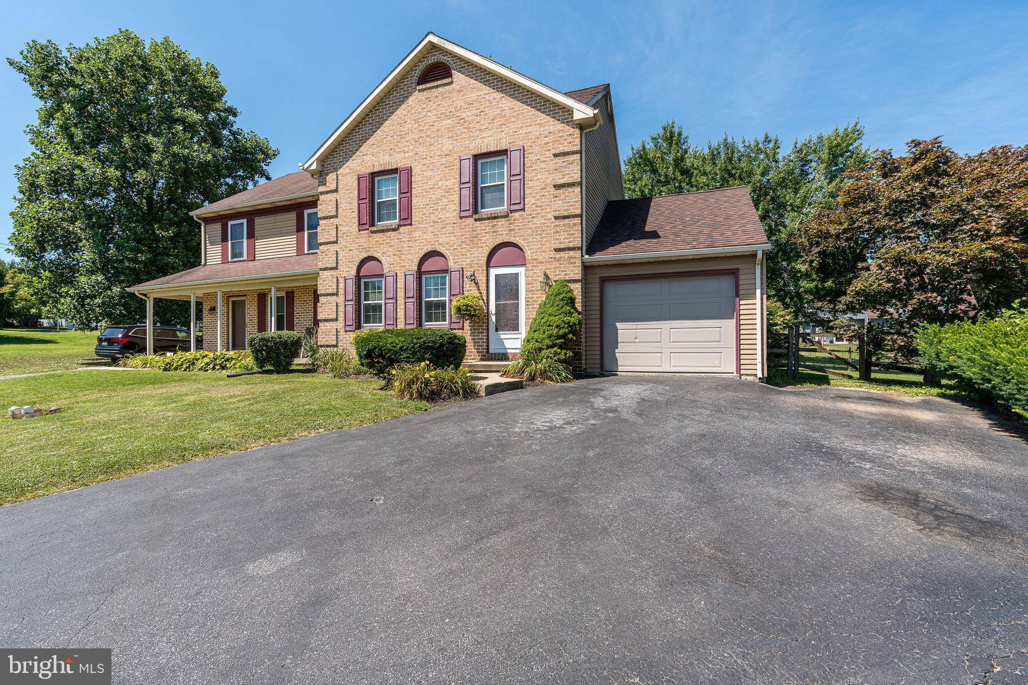 East Petersburg, PA 17520,2318 LAWNWOOD CT