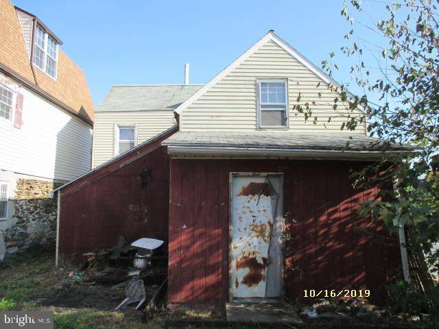 Columbia, PA 17512,121 PERRY ST