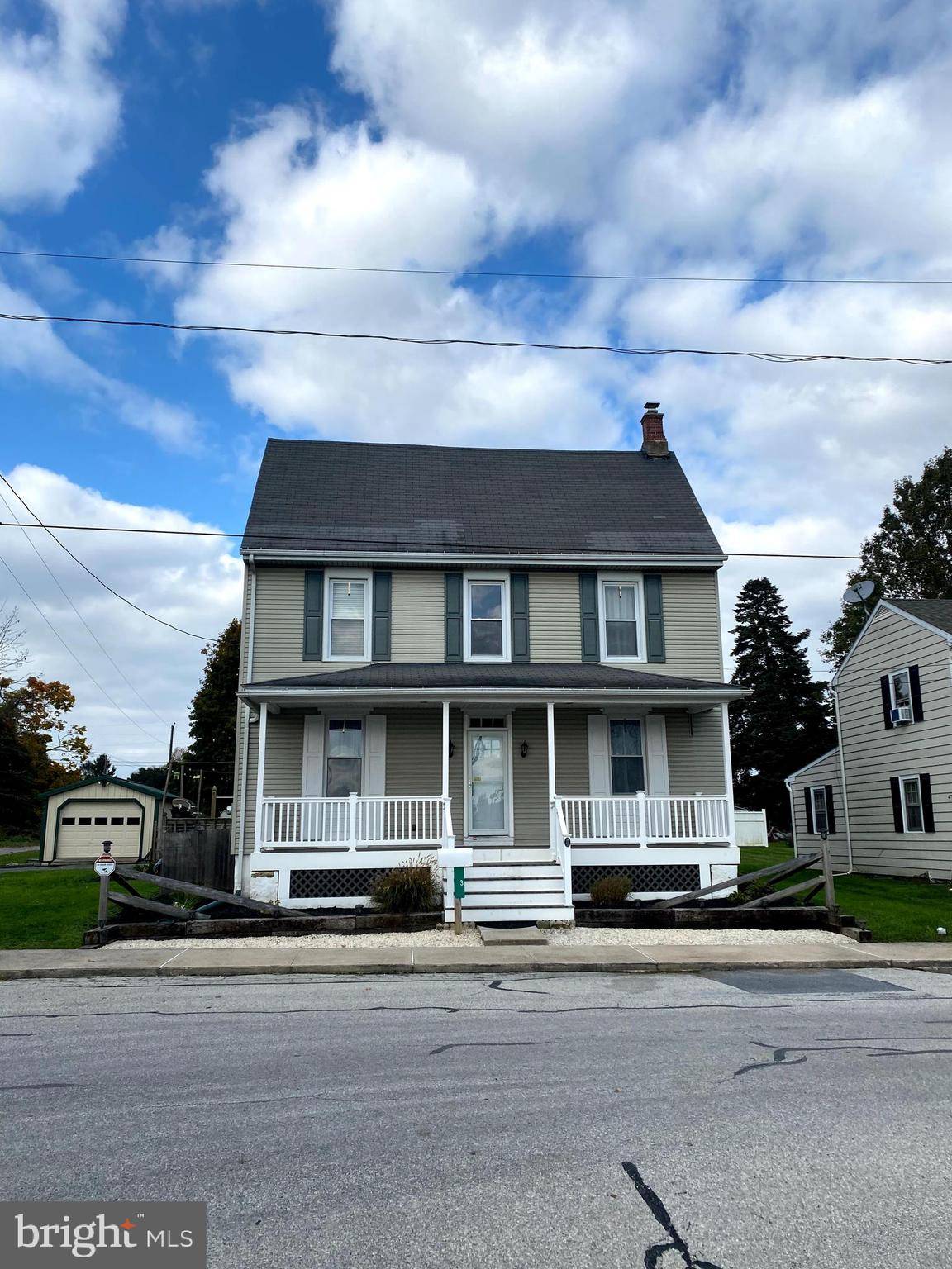 Christiana, PA 17509,3 ELIZABETH ST