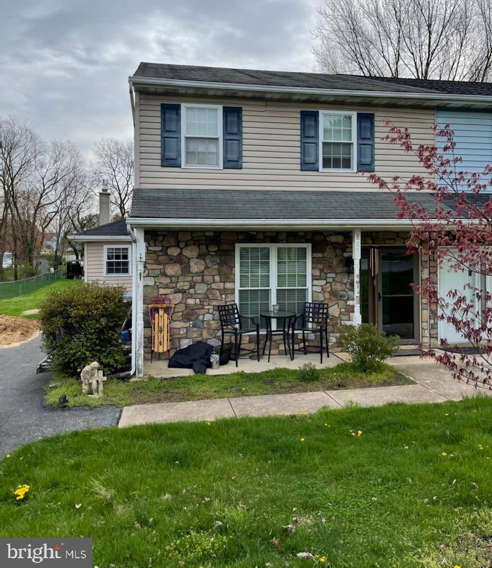 Mount Joy, PA 17552,815 HILLTOP DR