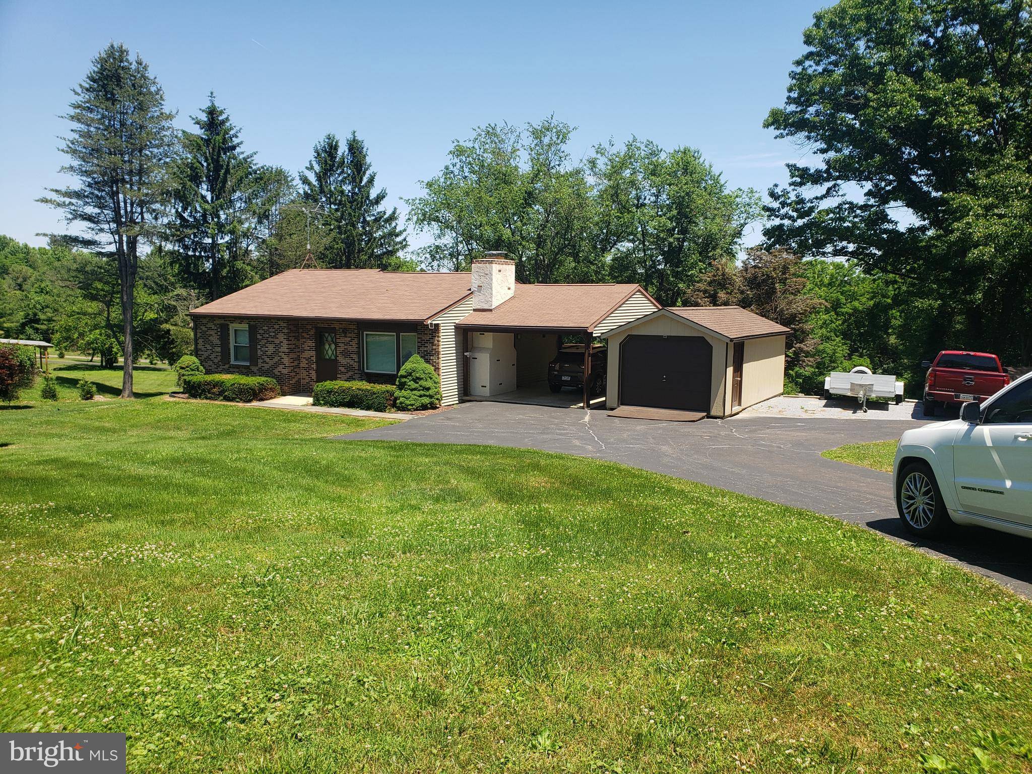 Kirkwood, PA 17536,152 LONG LN