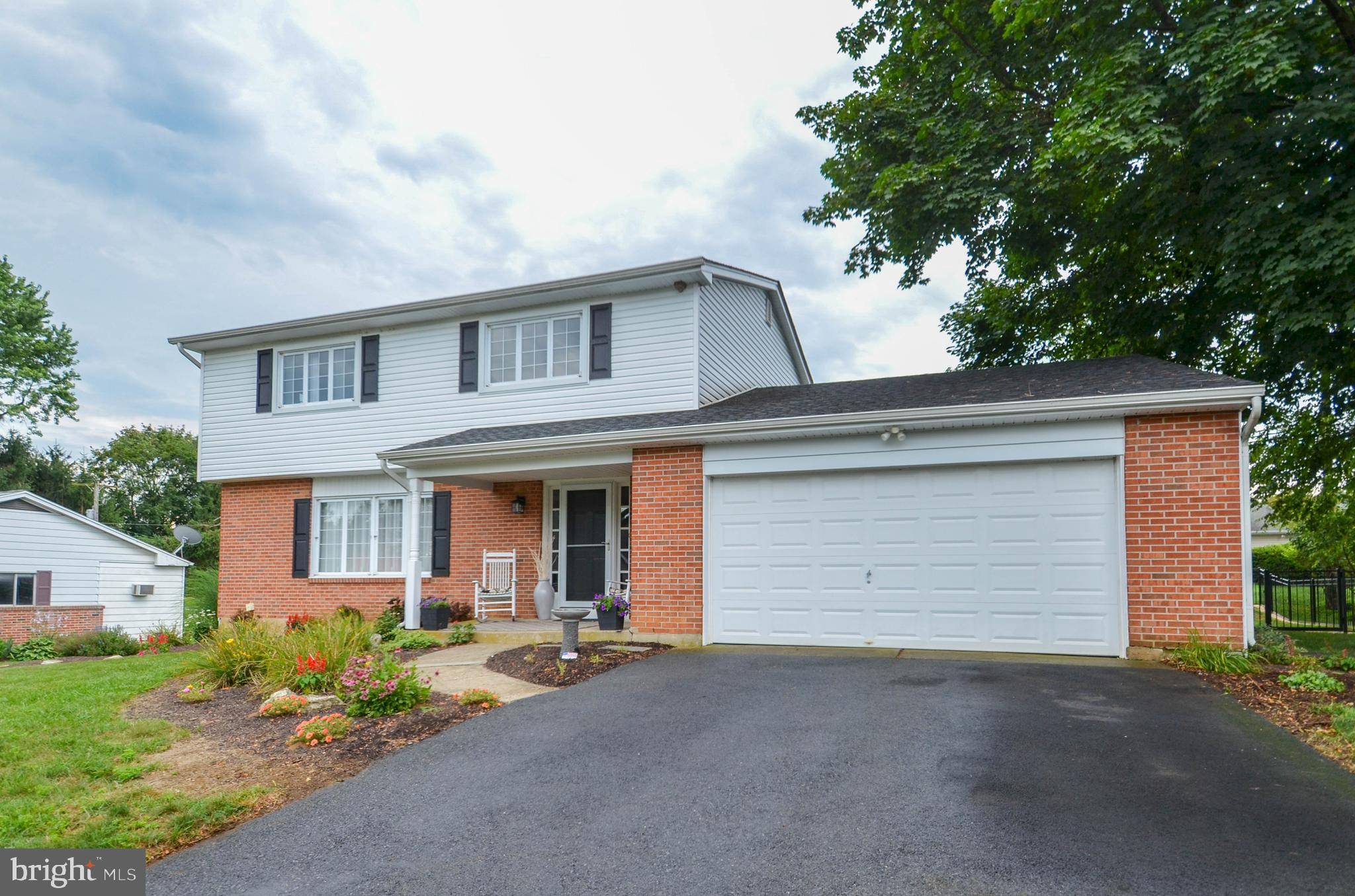 Macungie, PA 18062,1548 WALNUT LN