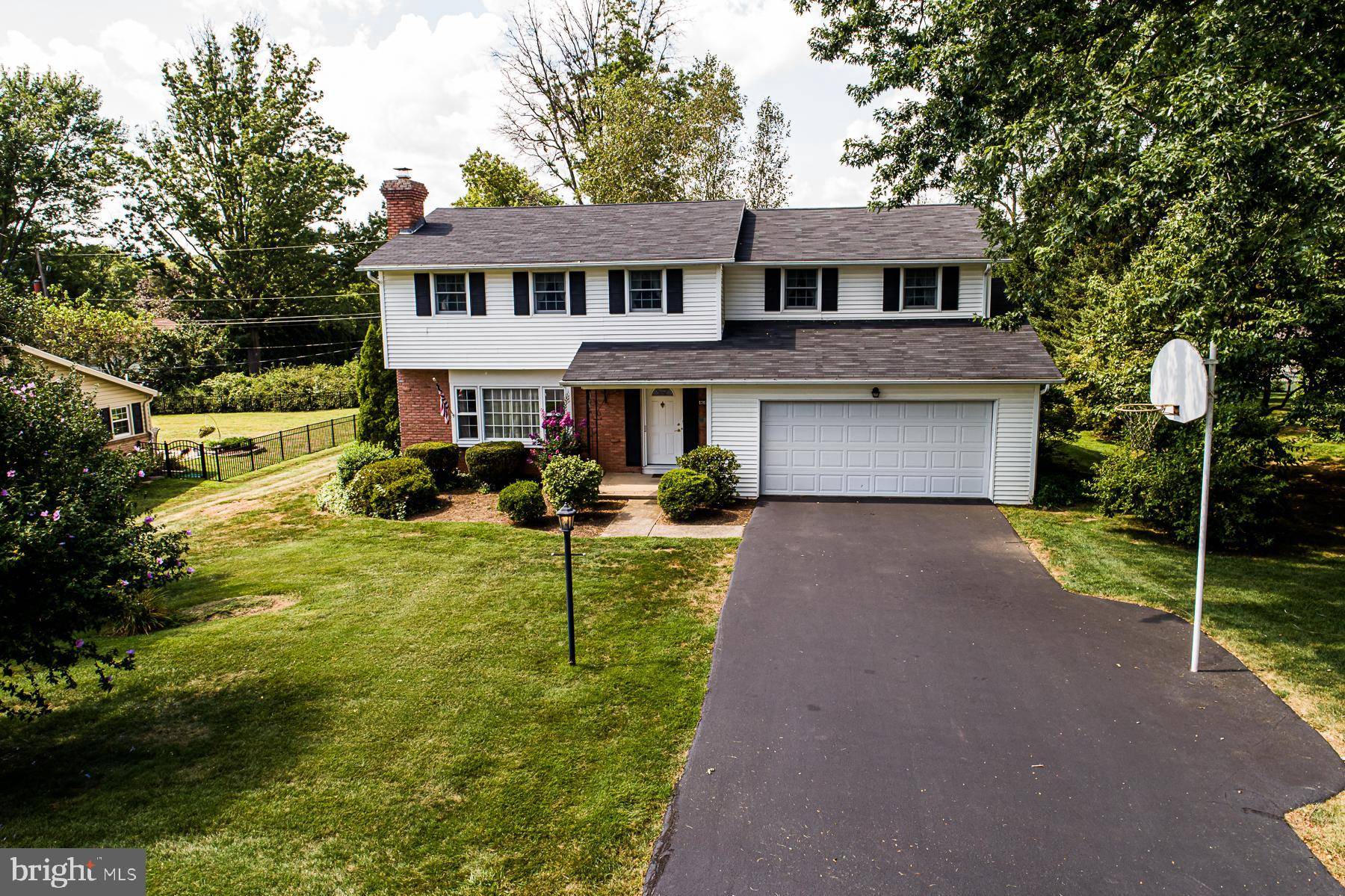 Center Valley, PA 18034,4591 CALVERT PL