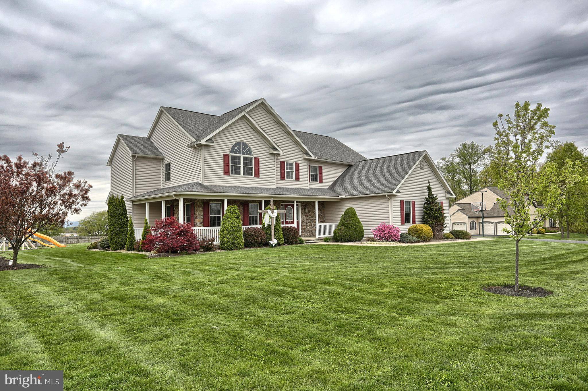 Myerstown, PA 17067,23 APPLE CREEK LN