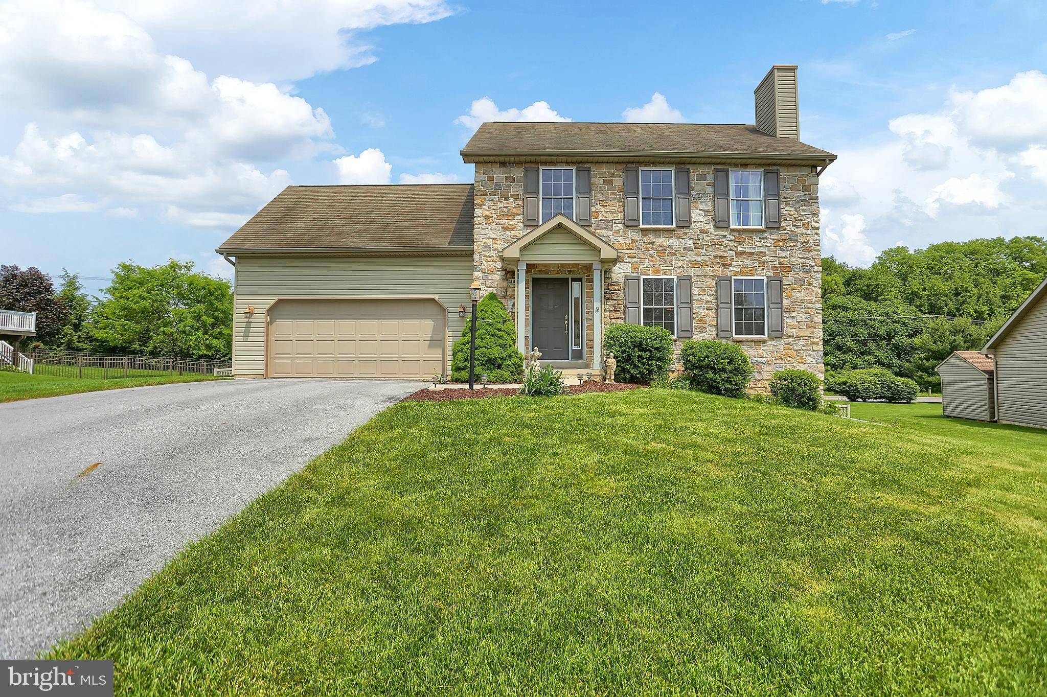 Palmyra, PA 17078,42 PEACH CIR