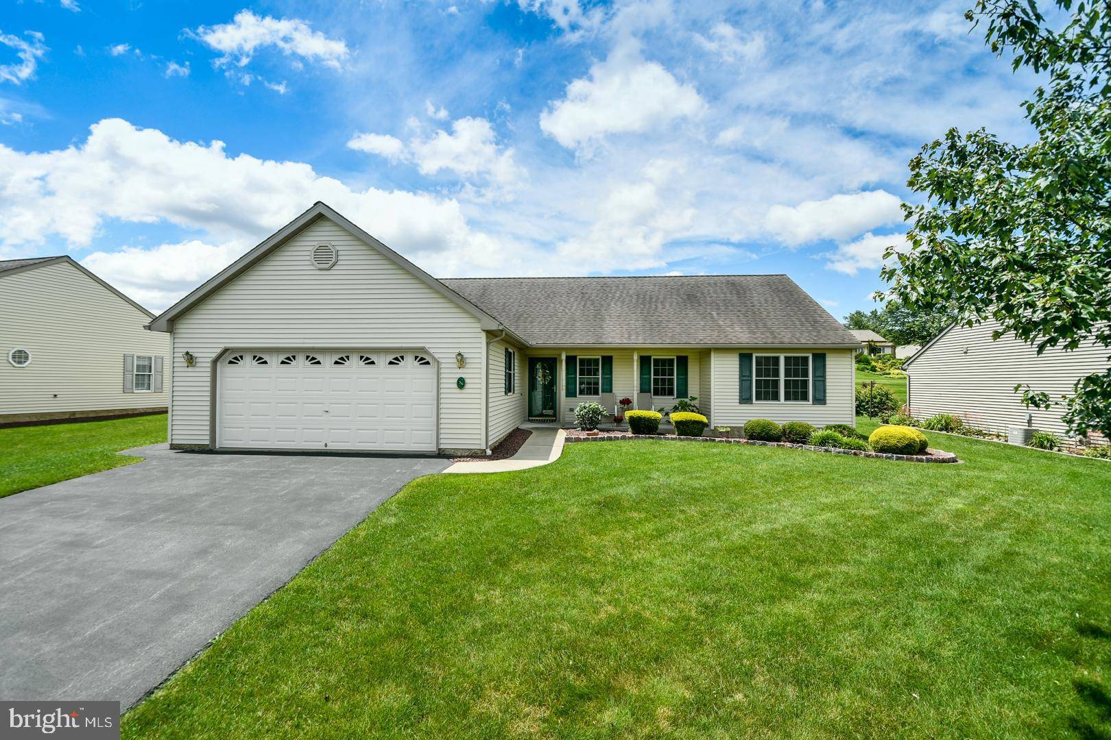 Myerstown, PA 17067,56 SPRINGHOUSE DR