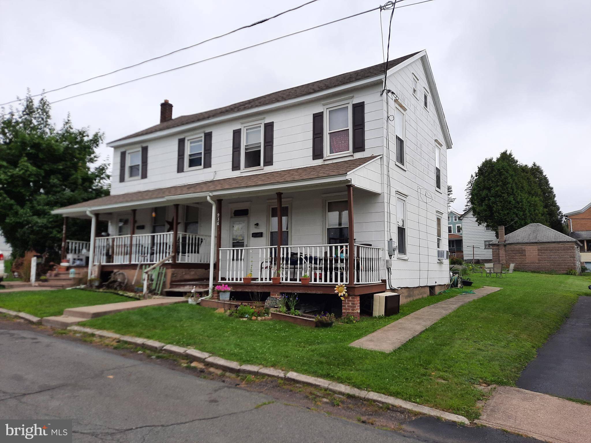 Freeland, PA 18224,934 PINE ST