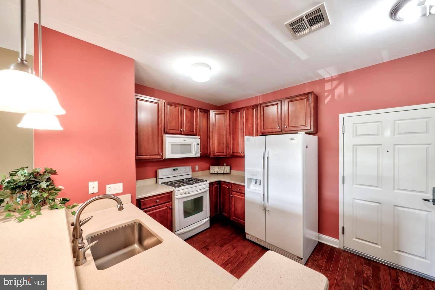 Conshohocken, PA 19428,300 W ELM ST #2310