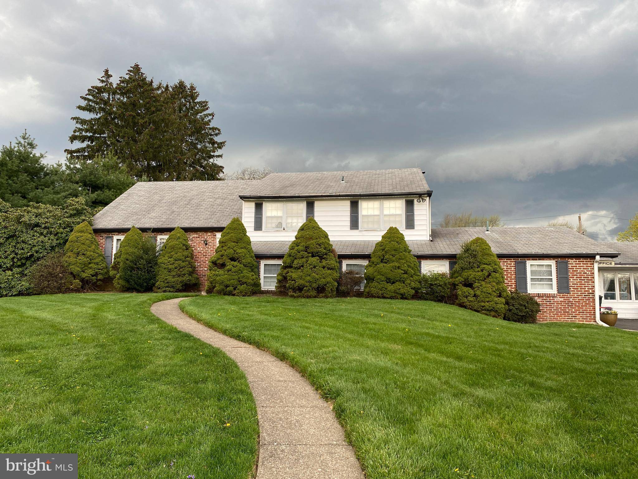 Huntingdon Valley, PA 19006,3736 PINE RD