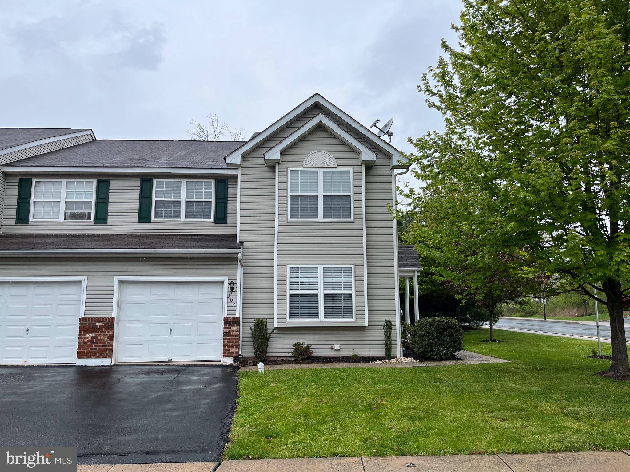 Pennsburg, PA 18073,307 CATTAIL CT